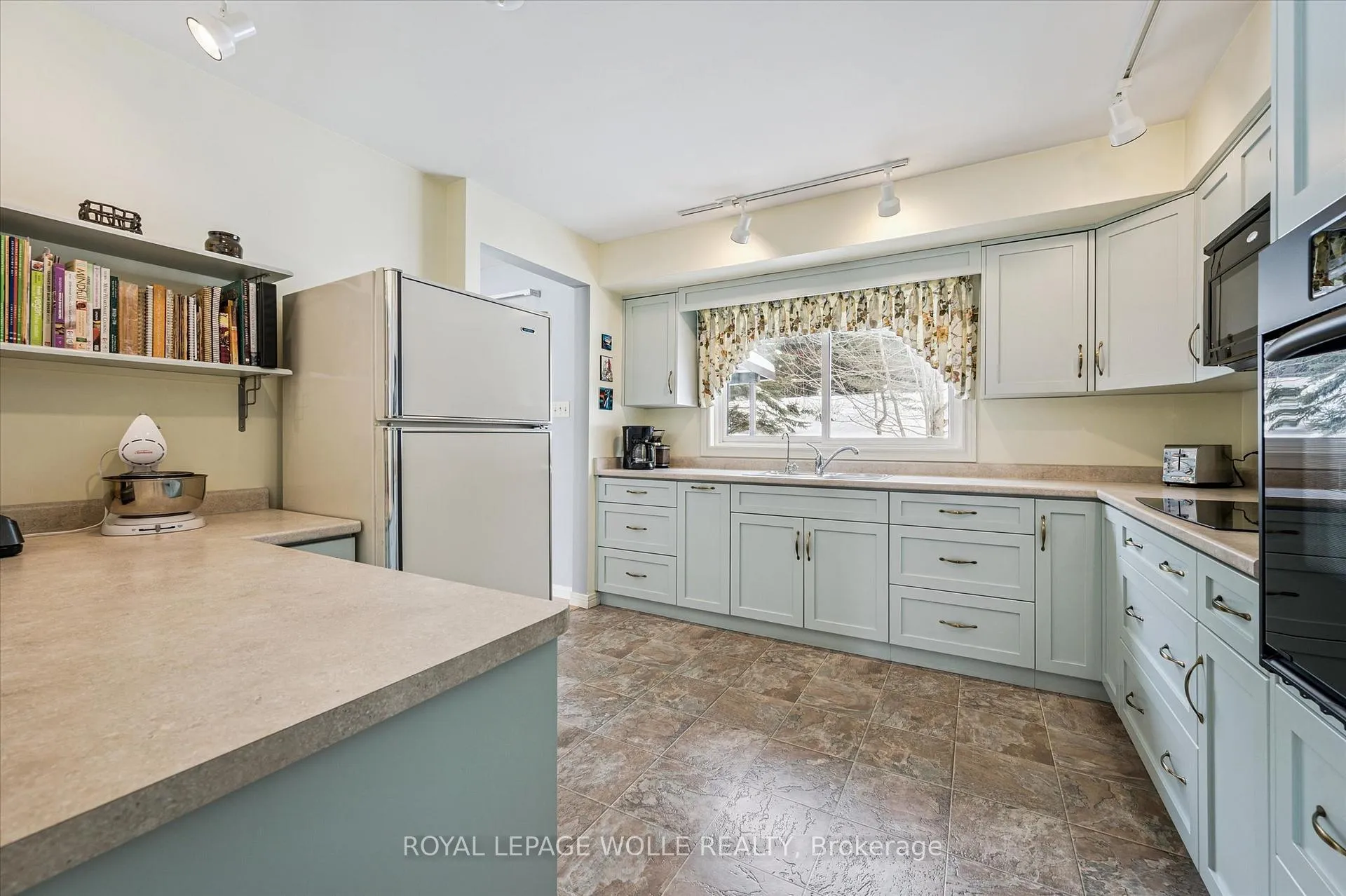 Photo 14 of 126 Grandview Drive, Woolwich — HOMEH