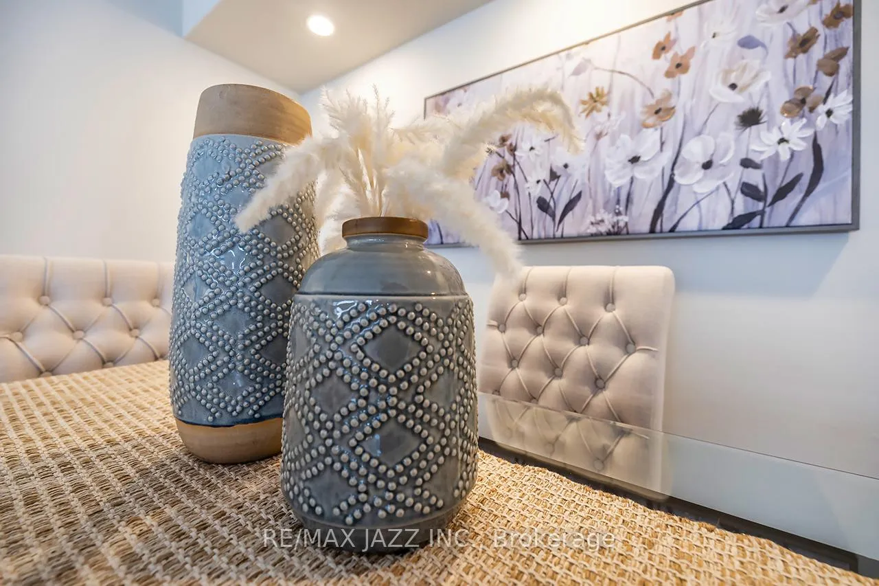 Photo 9 of 444 Elizabeth Street, Oshawa, McLaughlin — HOMEH