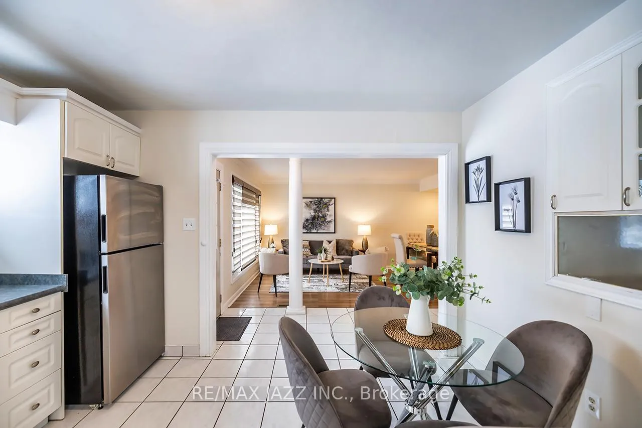 Photo 16 of 444 Elizabeth Street, Oshawa, McLaughlin — HOMEH