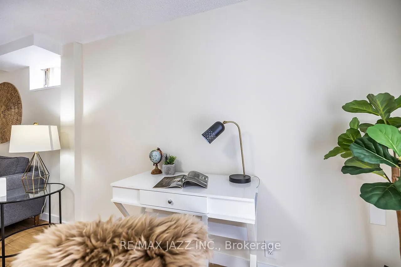 Photo 28 of 444 Elizabeth Street, Oshawa, McLaughlin — HOMEH