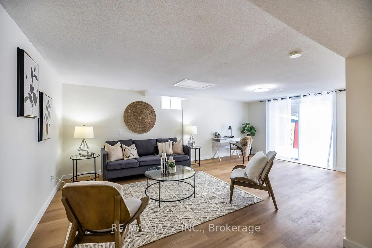 Photo 31 of 444 Elizabeth Street, Oshawa, McLaughlin — HOMEH