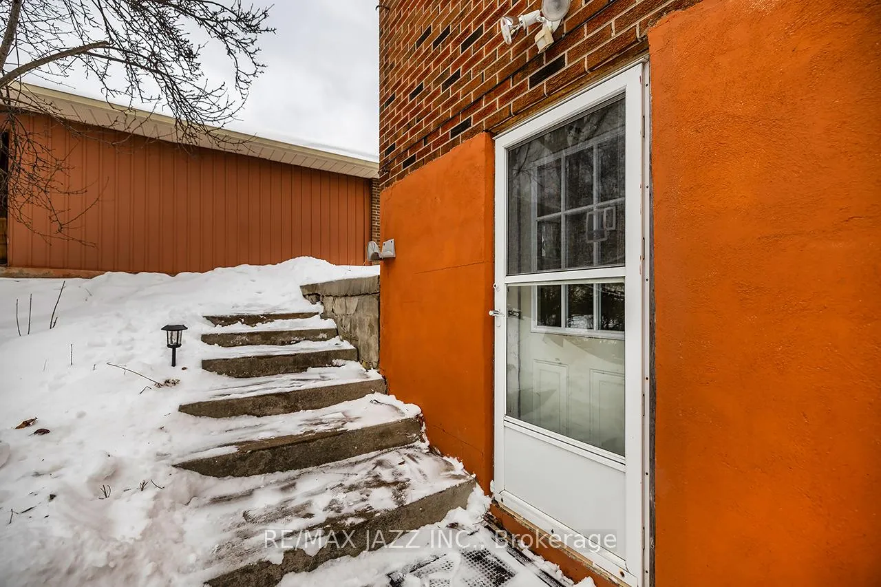 Photo 43 of 444 Elizabeth Street, Oshawa, McLaughlin — HOMEH