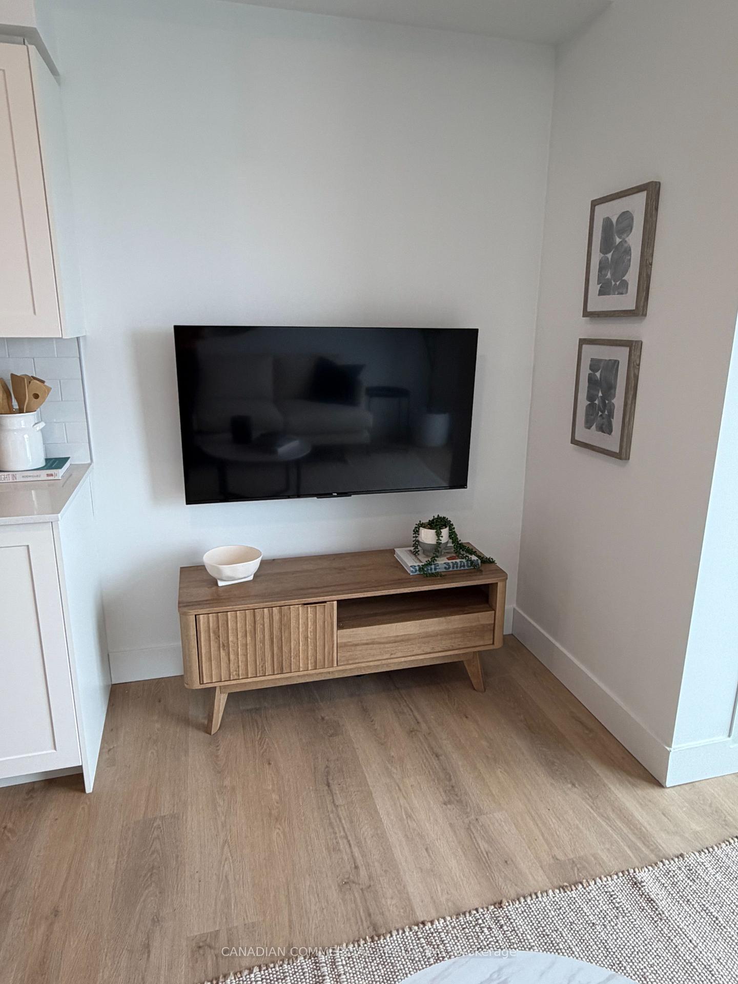 Photo 7 of Unit 1007, 1029 Talbot Street, St. Thomas — HOMEH
