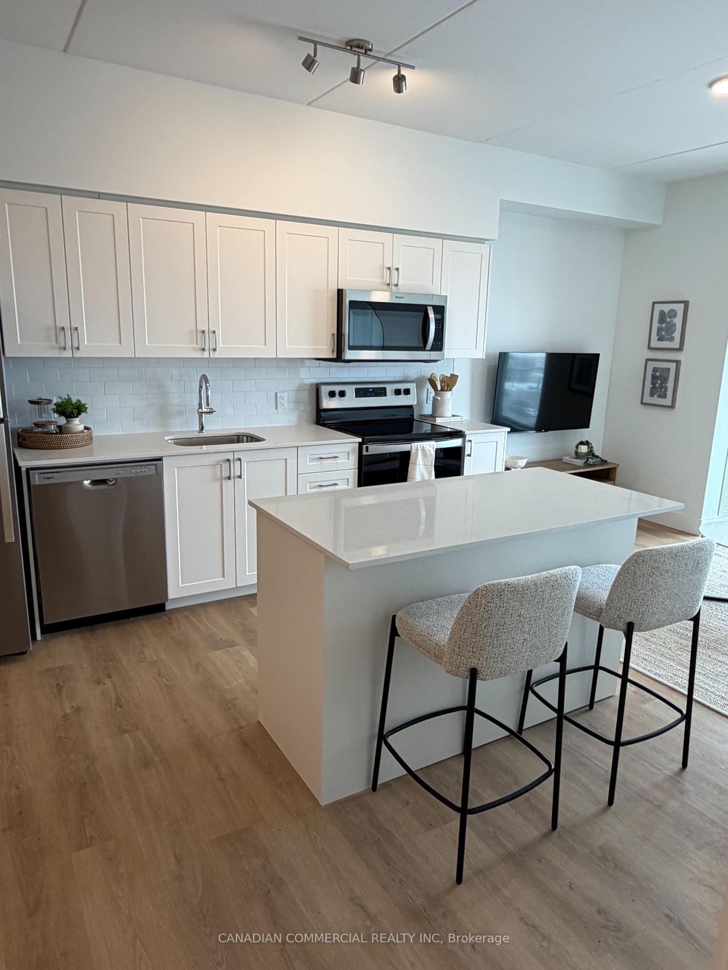 Photo 13 of Unit 1007, 1029 Talbot Street, St. Thomas — HOMEH