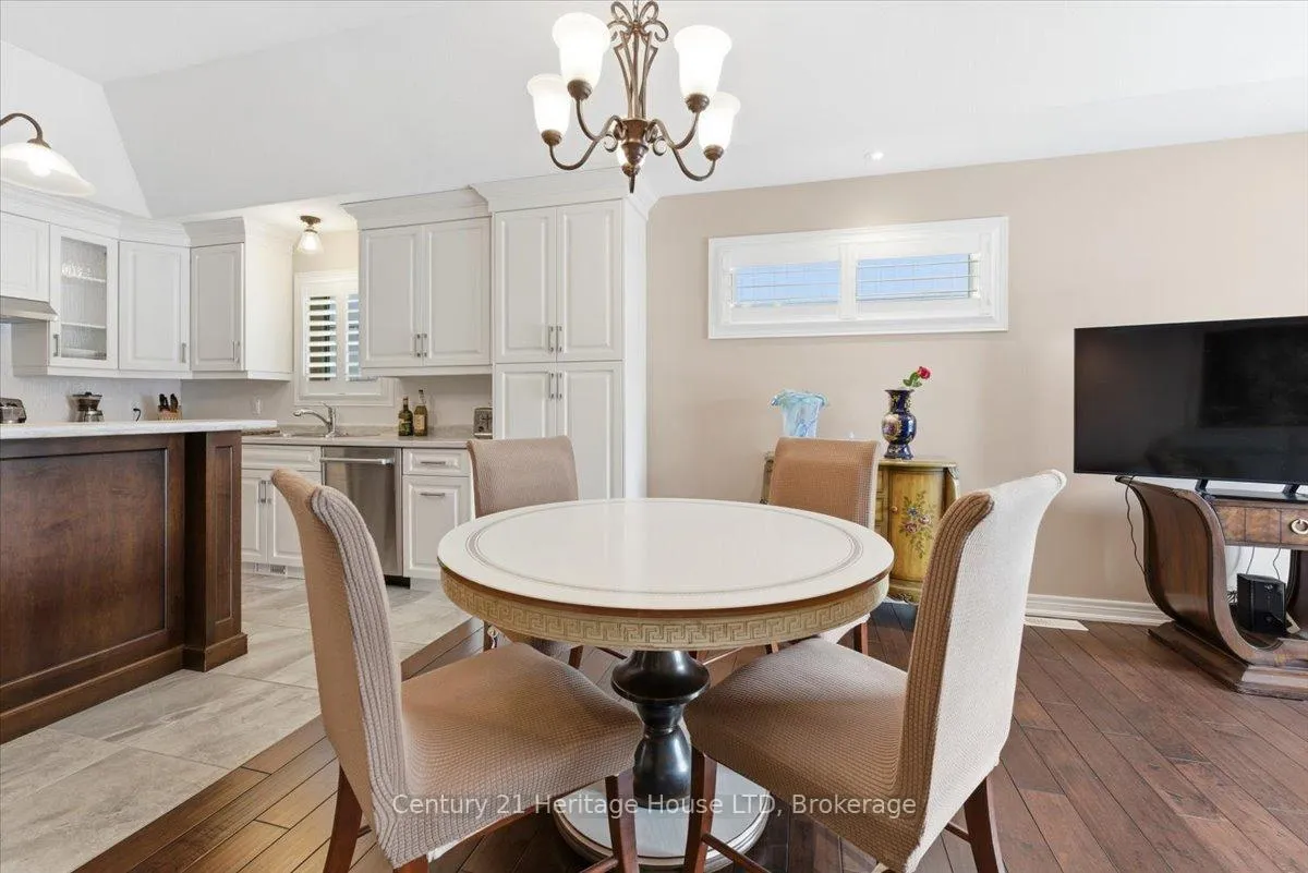 Photo 9 of 125 Clare Avenue, Welland, Coyle Creek — HOMEH