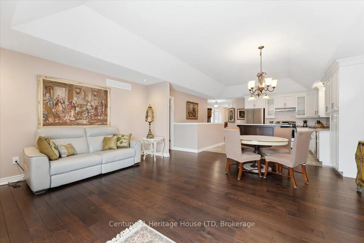 Photo 13 of 125 Clare Avenue, Welland, Coyle Creek — HOMEH