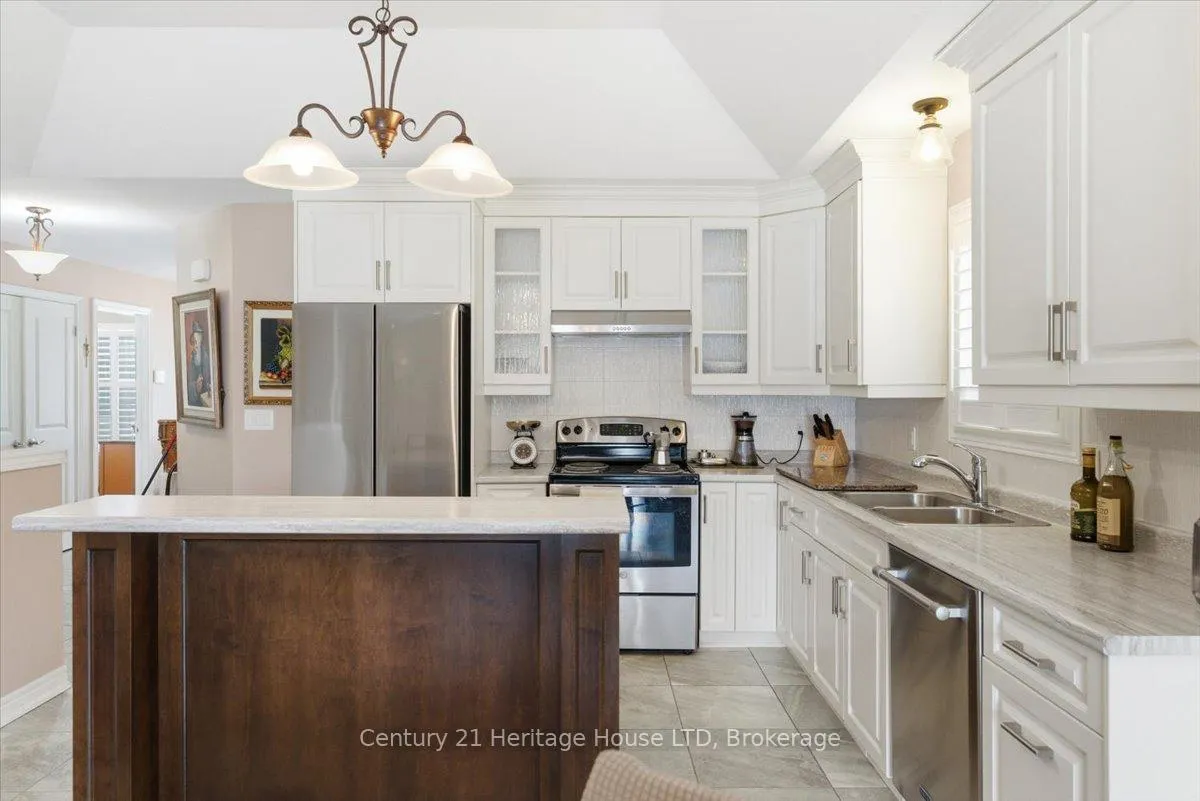 Photo 14 of 125 Clare Avenue, Welland, Coyle Creek — HOMEH