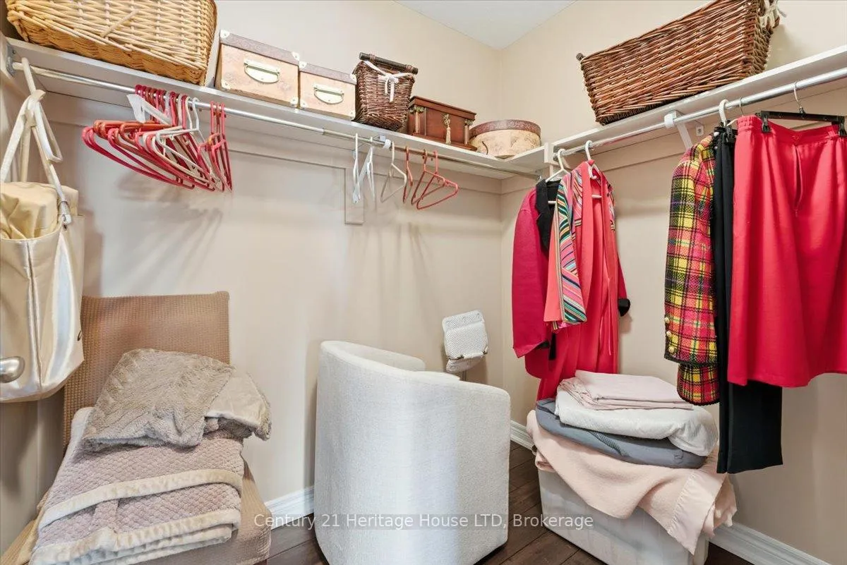 Photo 18 of 125 Clare Avenue, Welland, Coyle Creek — HOMEH