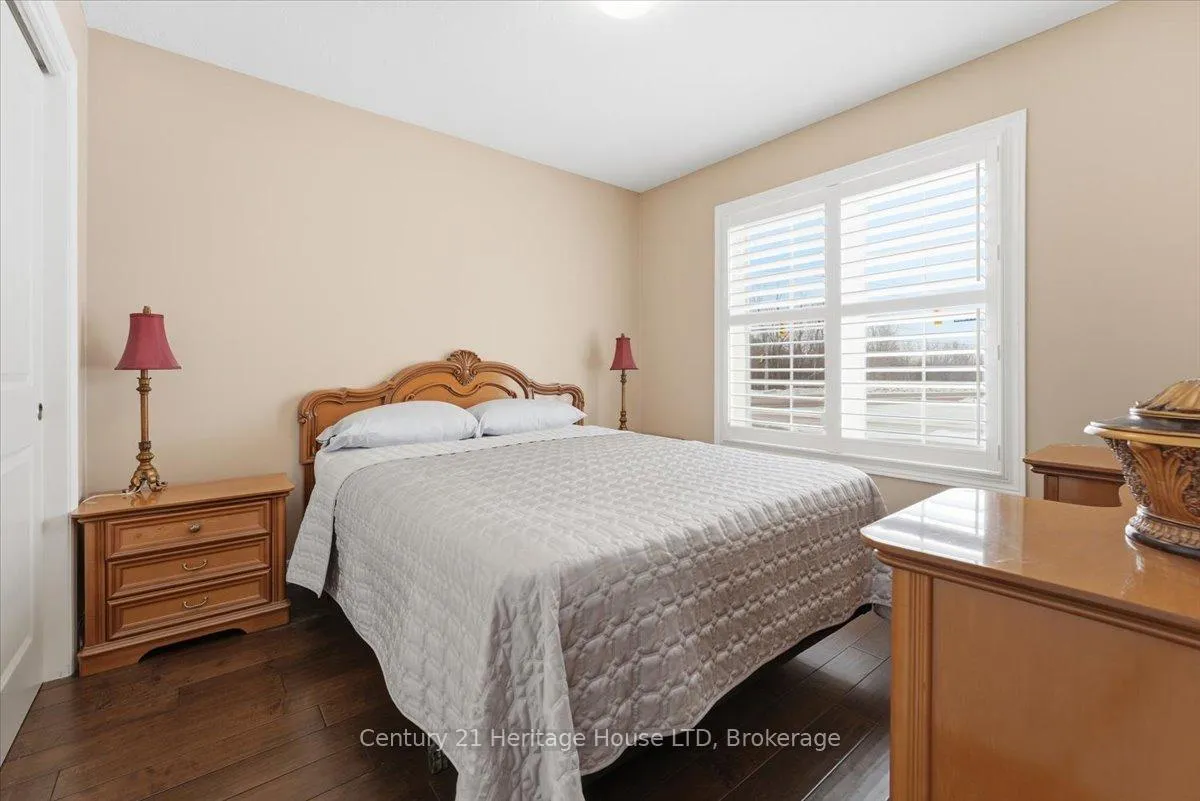 Photo 19 of 125 Clare Avenue, Welland, Coyle Creek — HOMEH