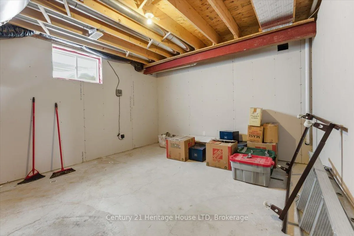 Photo 29 of 125 Clare Avenue, Welland, Coyle Creek — HOMEH
