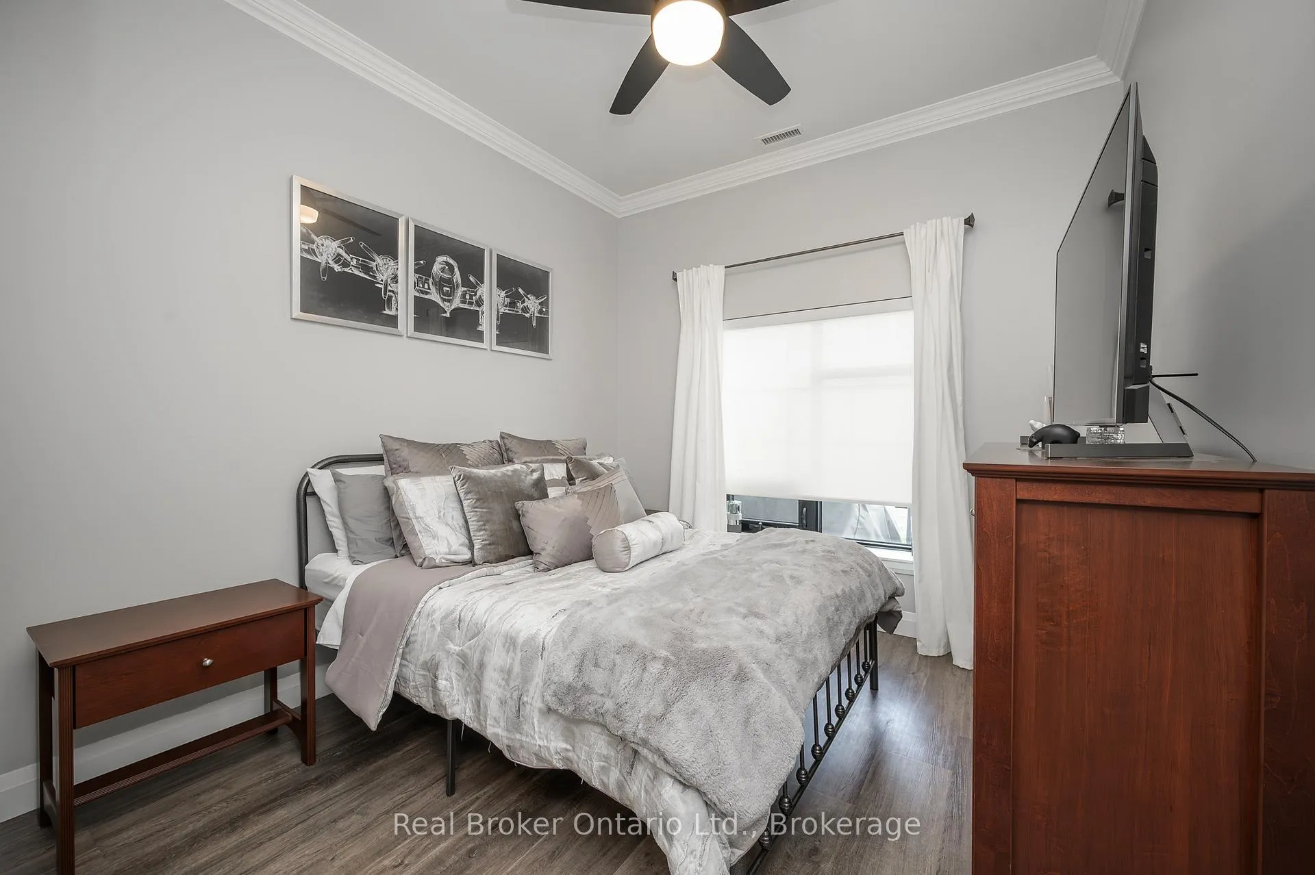 Photo 7 of Unit 107, 30 Hamilton Street S, Hamilton, Waterdown — HOMEH