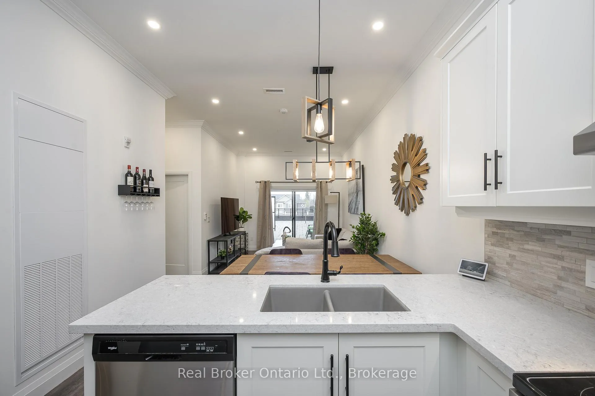 Photo 24 of Unit 107, 30 Hamilton Street S, Hamilton, Waterdown — HOMEH