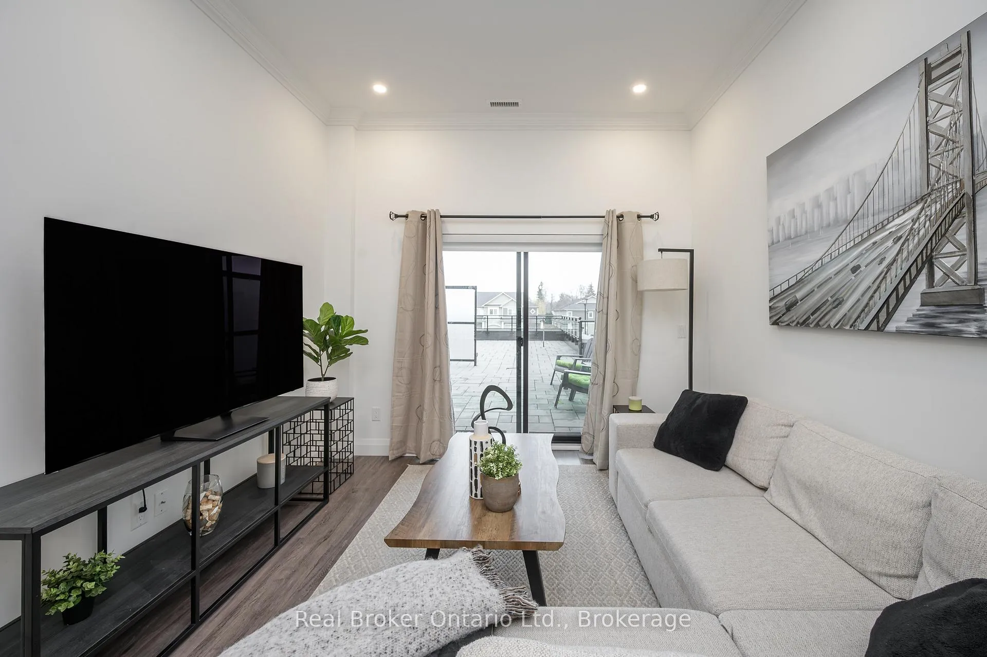 Photo 27 of Unit 107, 30 Hamilton Street S, Hamilton, Waterdown — HOMEH