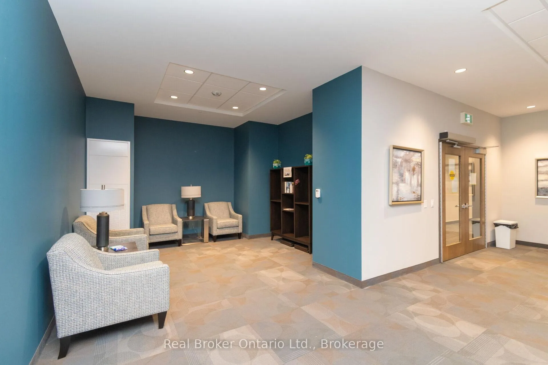 Photo 34 of Unit 107, 30 Hamilton Street S, Hamilton, Waterdown — HOMEH
