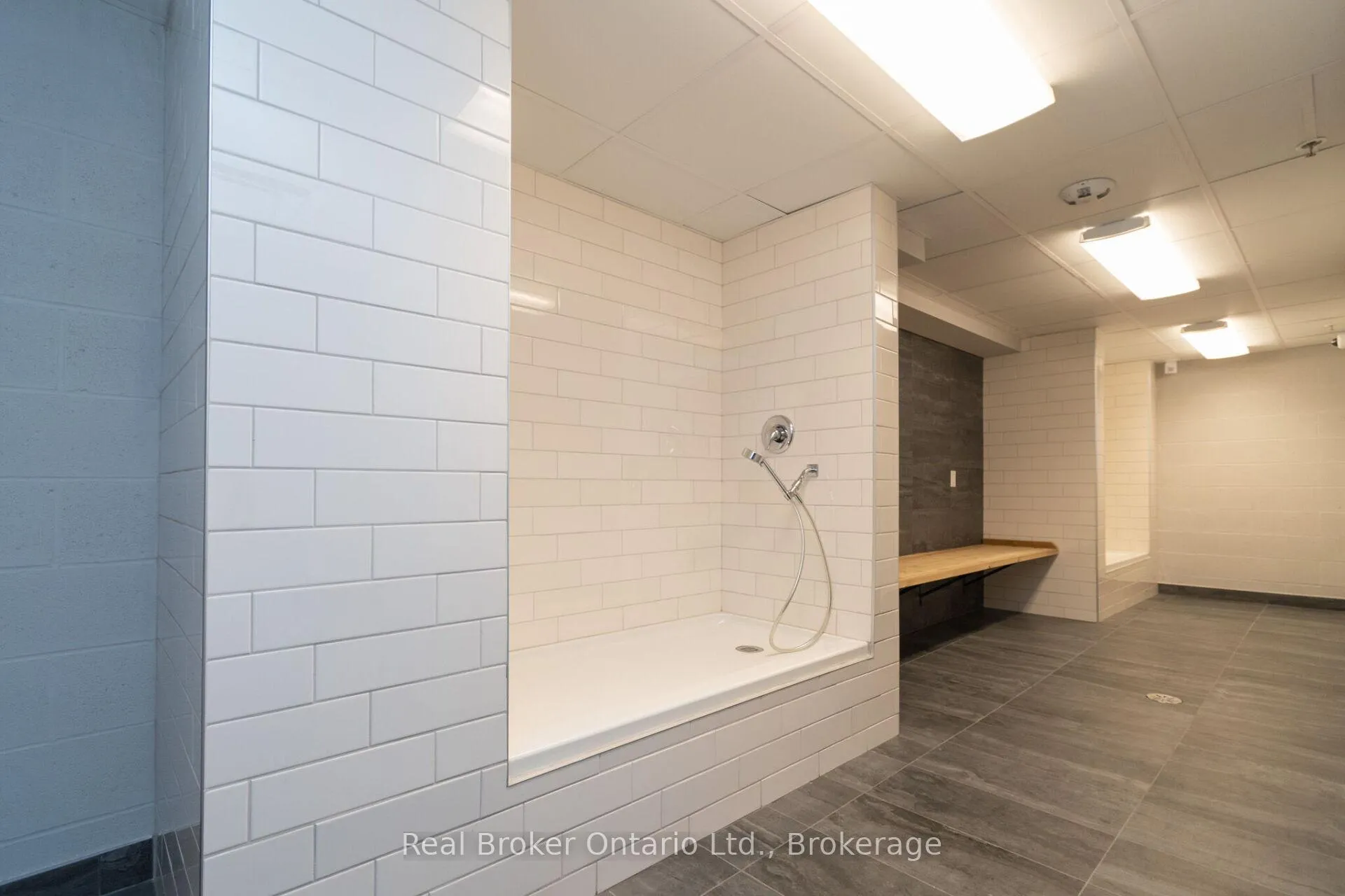 Photo 40 of Unit 107, 30 Hamilton Street S, Hamilton, Waterdown — HOMEH