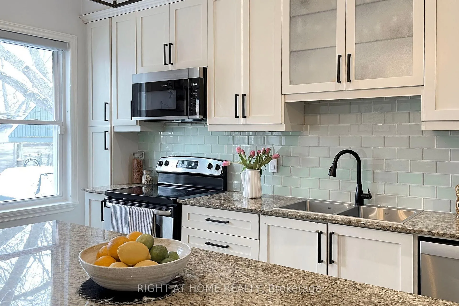 Photo 13 of 113 Logan Avenue, Toronto, South Riverdale — HOMEH