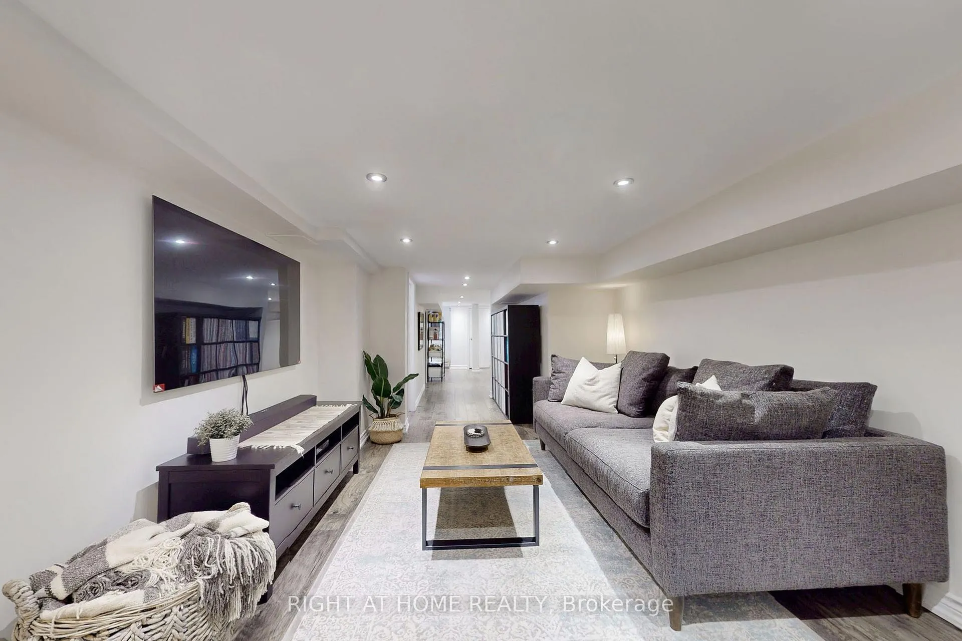 Photo 30 of 113 Logan Avenue, Toronto, South Riverdale — HOMEH