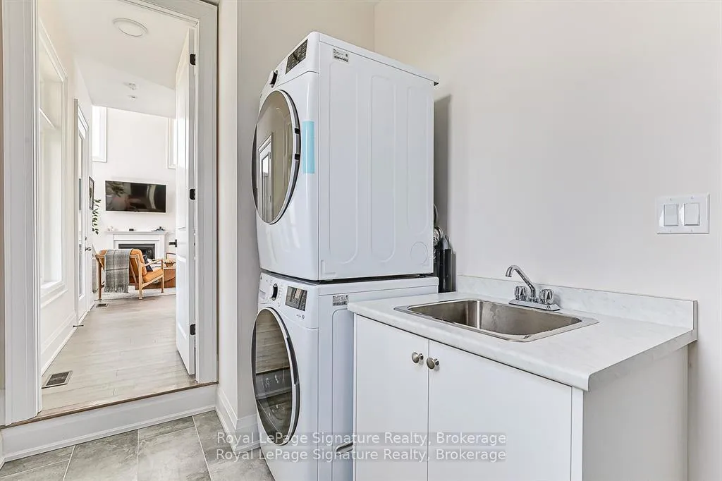 Photo 11 of 114 Clement Lane, Blue Mountains — HOMEH