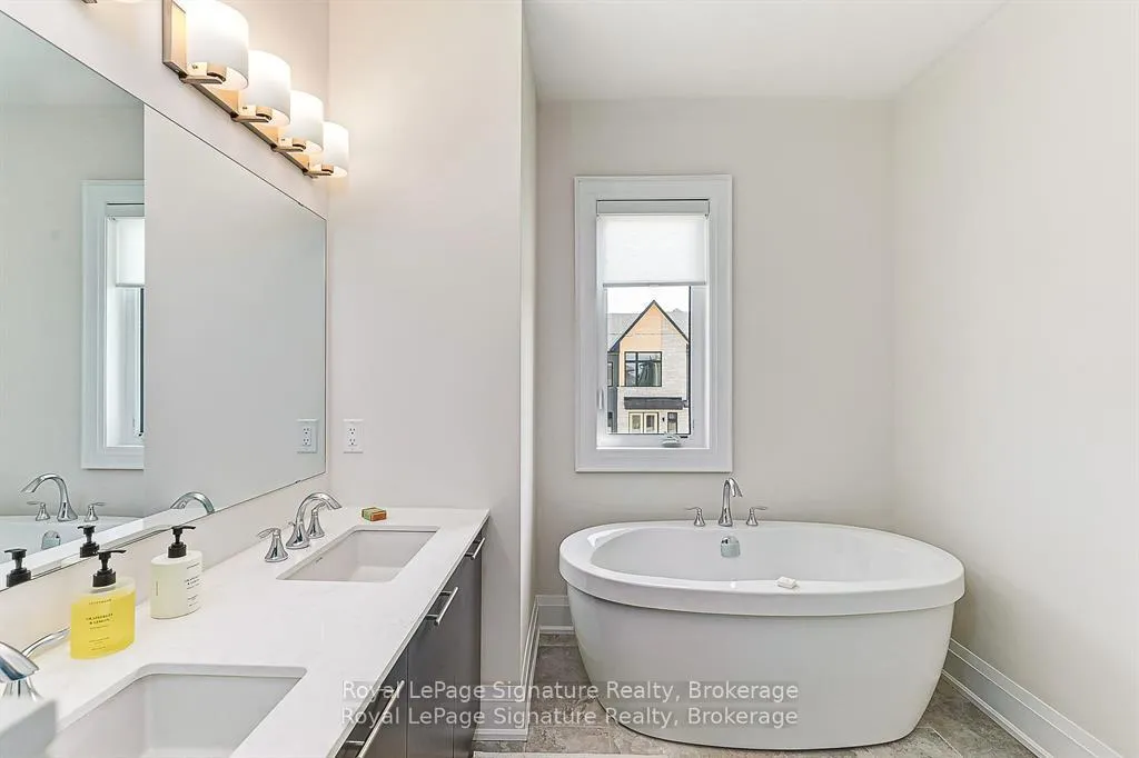 Photo 23 of 114 Clement Lane, Blue Mountains — HOMEH