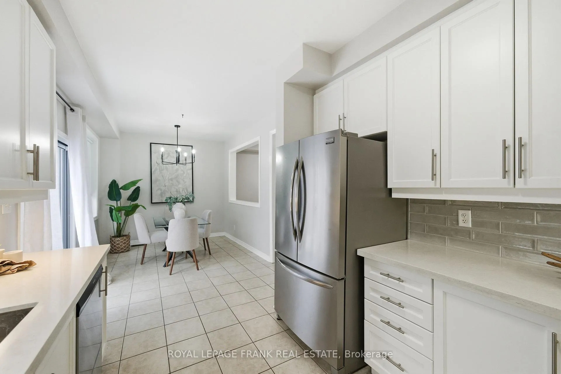 Photo 7 of 30 Westport Drive, Whitby, Pringle Creek — HOMEH