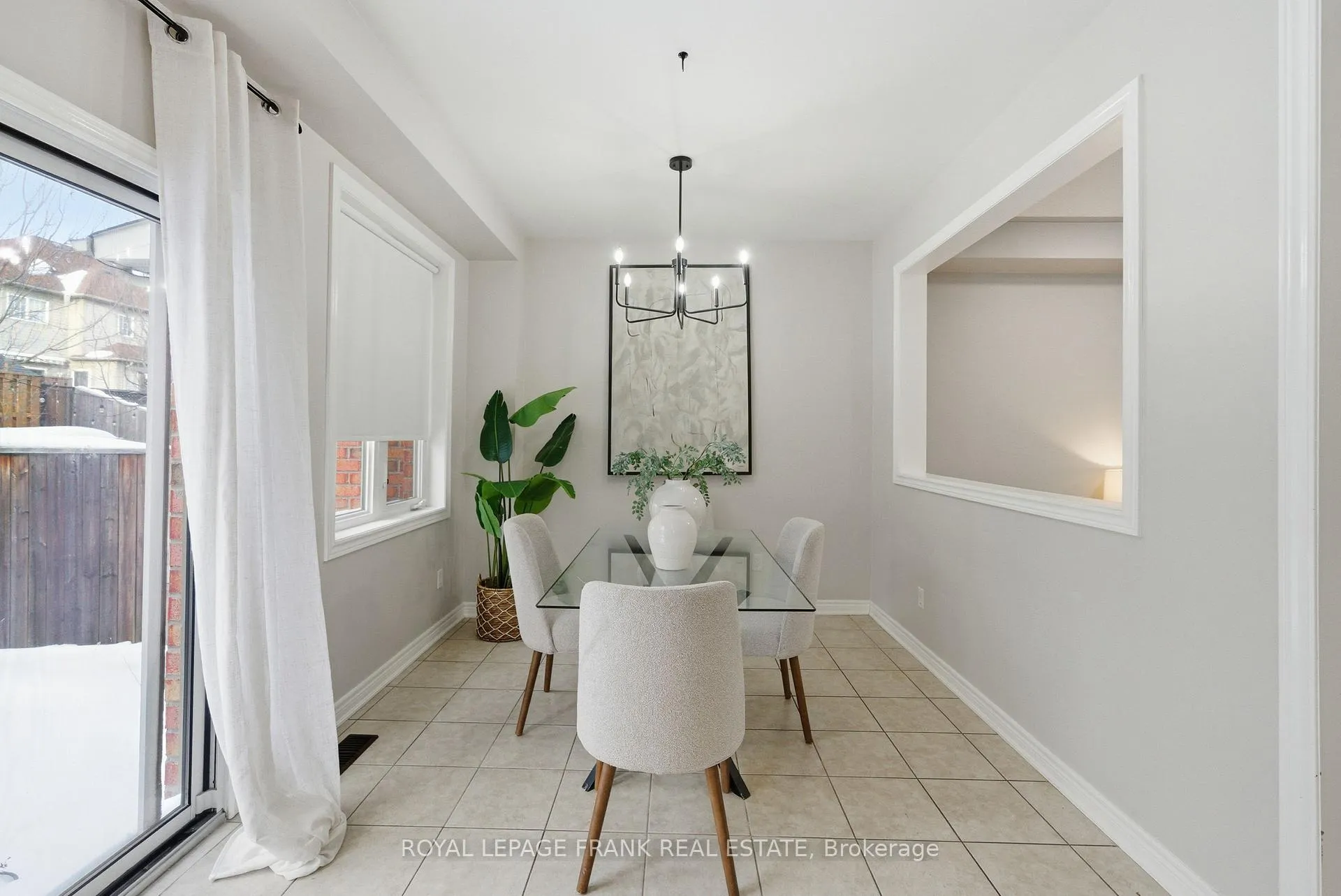 Photo 8 of 30 Westport Drive, Whitby, Pringle Creek — HOMEH