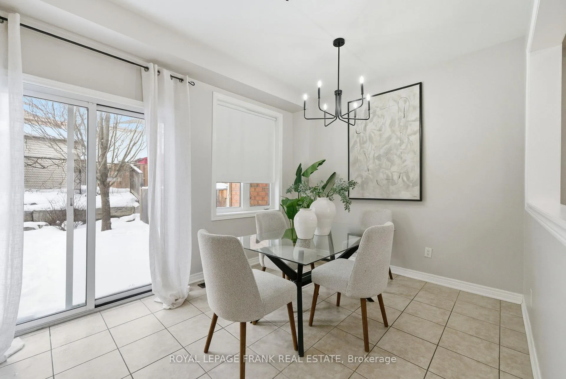 Photo 9 of 30 Westport Drive, Whitby, Pringle Creek — HOMEH