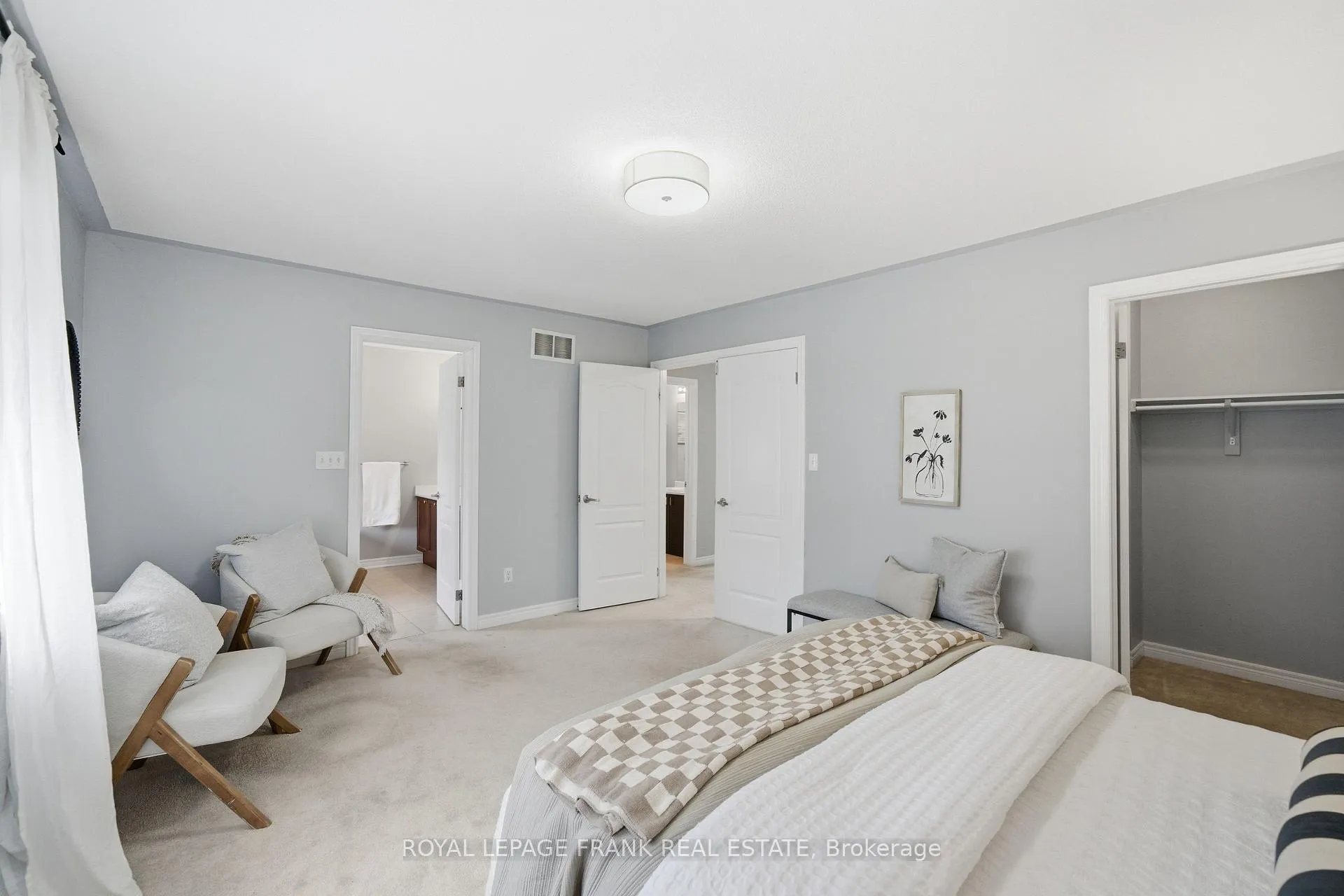 Photo 13 of 30 Westport Drive, Whitby, Pringle Creek — HOMEH