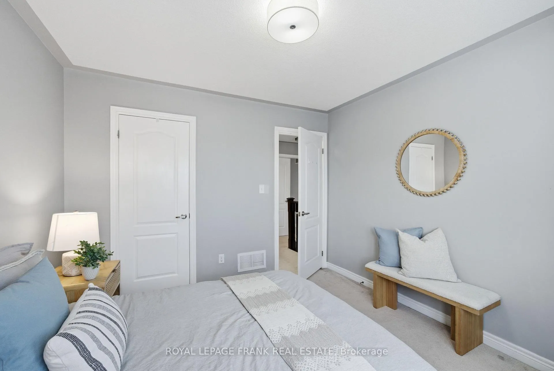 Photo 18 of 30 Westport Drive, Whitby, Pringle Creek — HOMEH