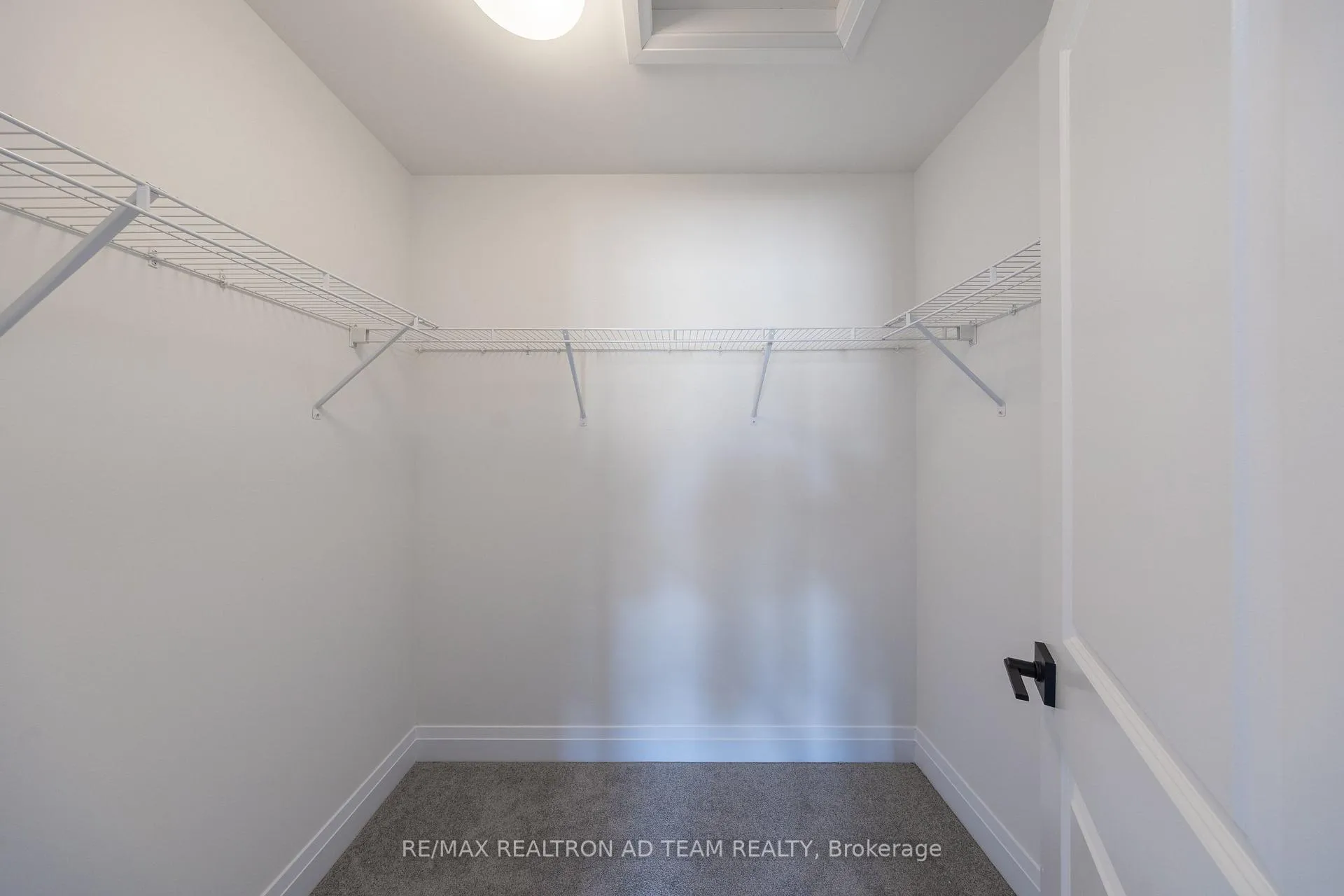 Photo 20 of 972 Crowsnest Hollow Avenue, Pickering, Rural Pickering — HOMEH