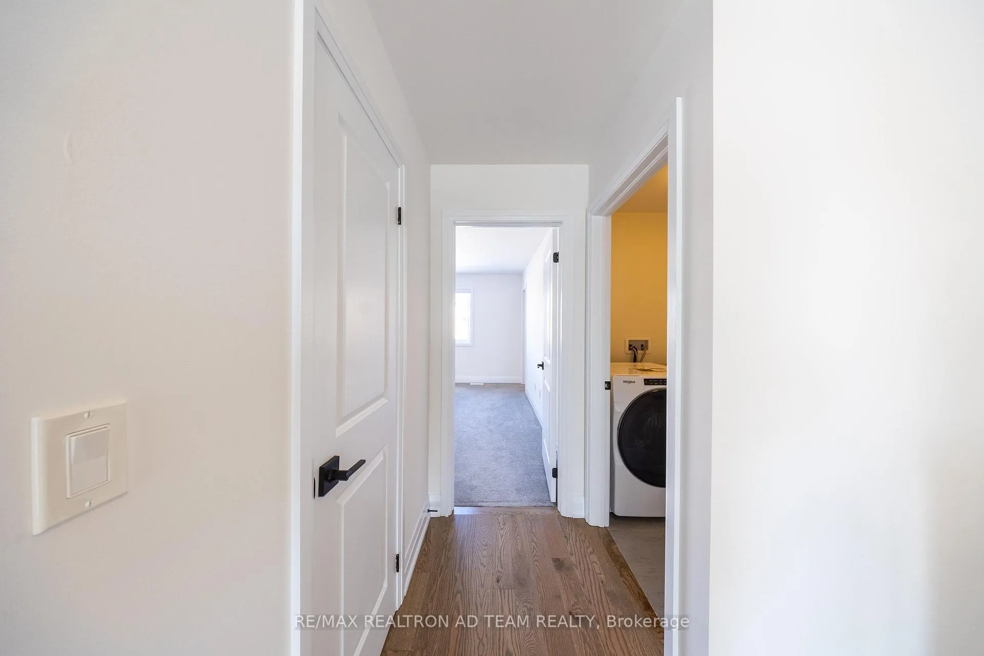 Photo 24 of 972 Crowsnest Hollow Avenue, Pickering, Rural Pickering — HOMEH