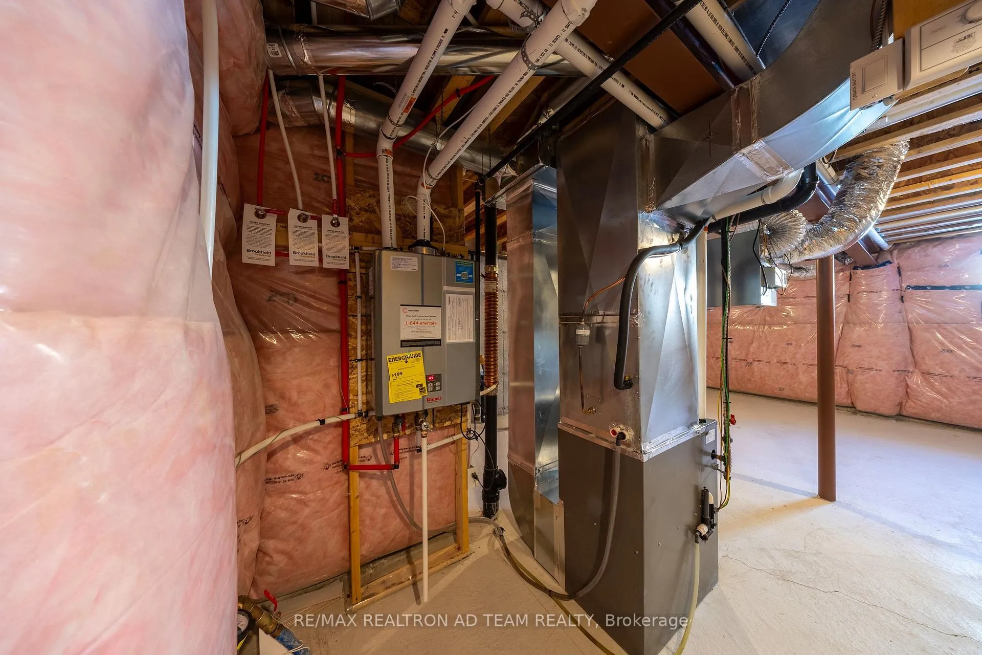 Photo 38 of 972 Crowsnest Hollow Avenue, Pickering, Rural Pickering — HOMEH