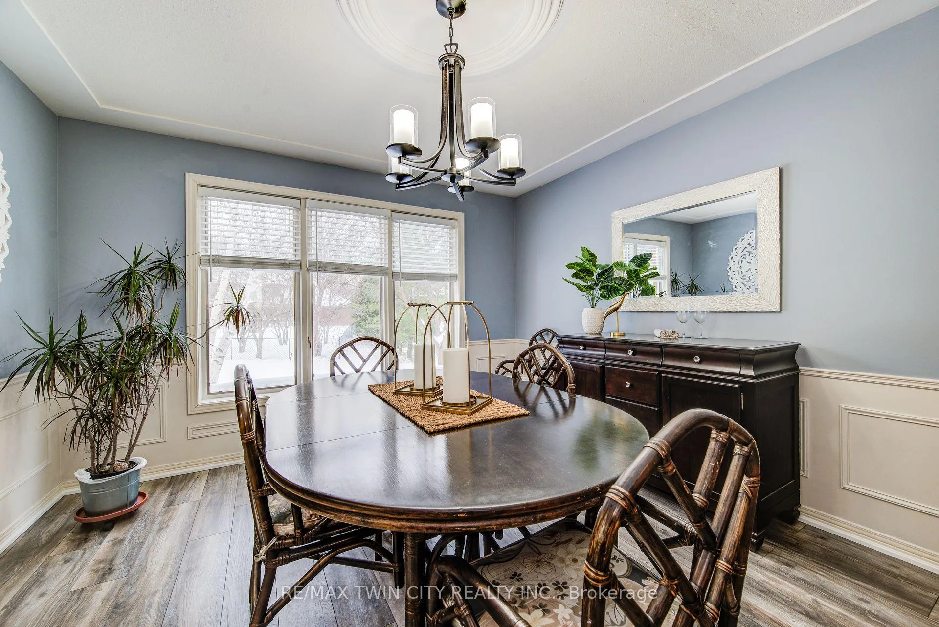 Photo 10 of 454 Kingsford Place, Waterloo — HOMEH