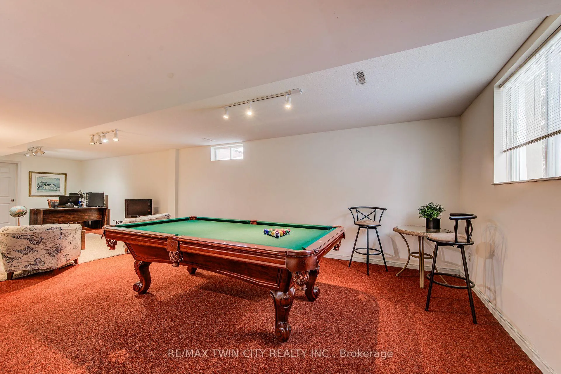 Photo 33 of 454 Kingsford Place, Waterloo — HOMEH