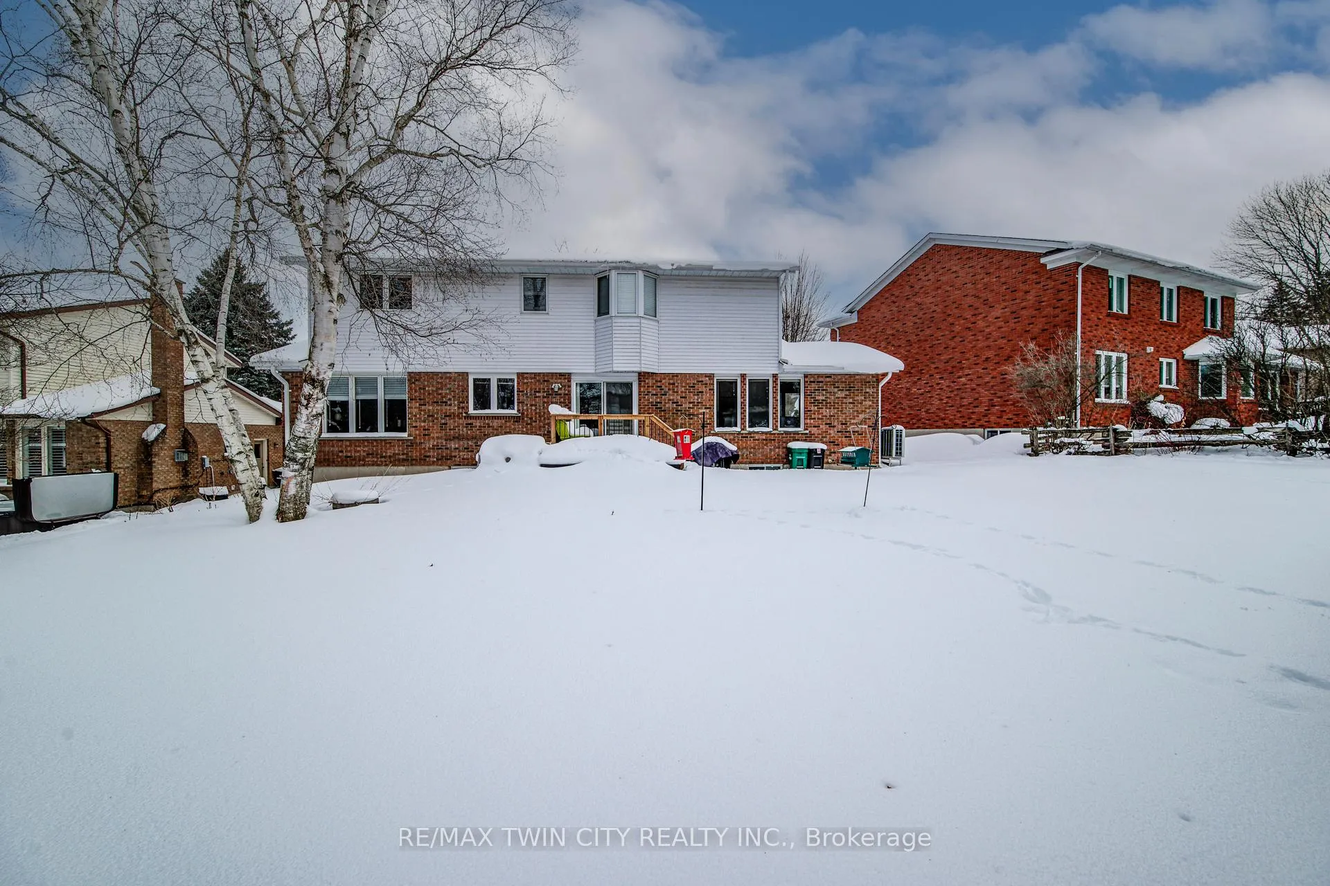 Photo 44 of 454 Kingsford Place, Waterloo — HOMEH
