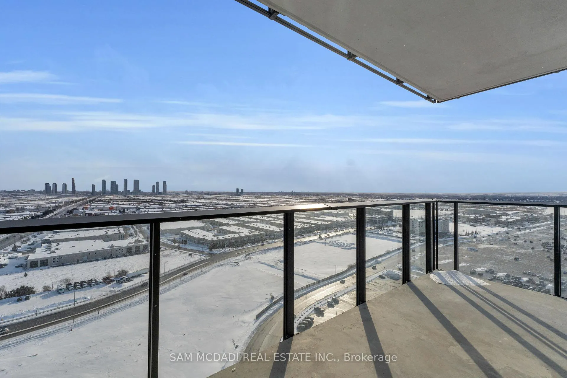 Photo 14 of Unit 2205, 27 Korda Gate, Vaughan, Vellore Village — HOMEH