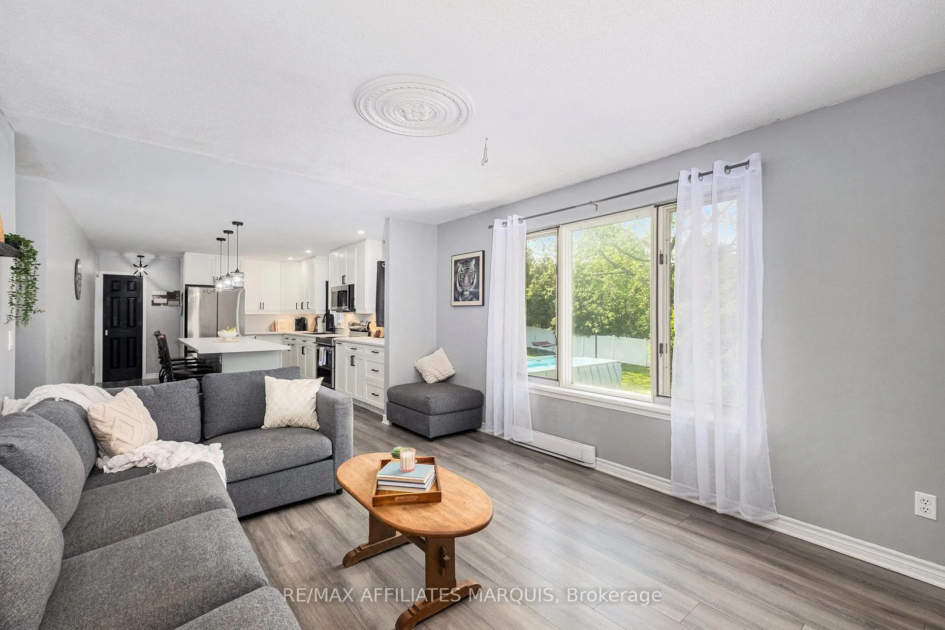 Photo 5 of 47 Gladstone Avenue, Smiths Falls — HOMEH