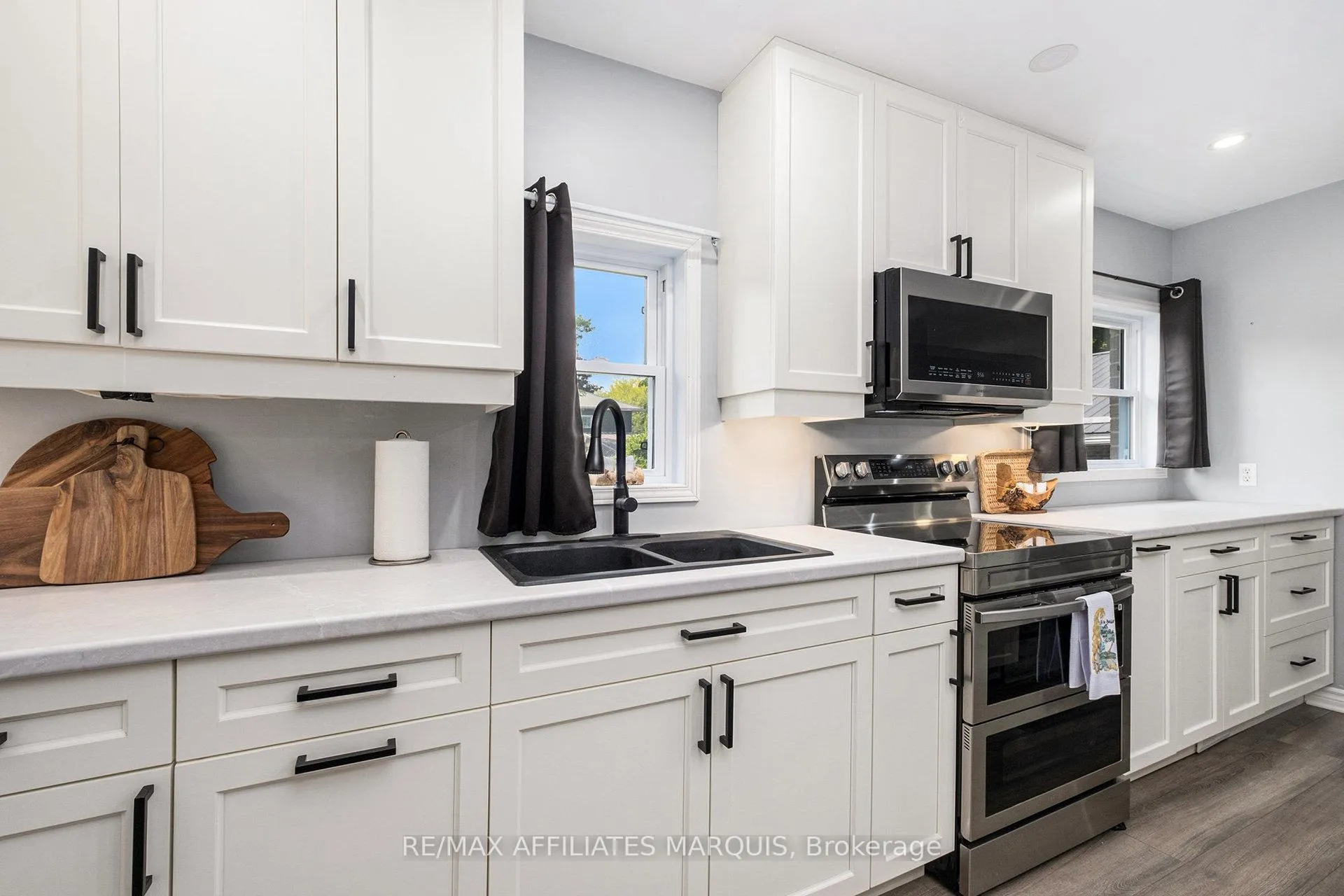 Photo 8 of 47 Gladstone Avenue, Smiths Falls — HOMEH