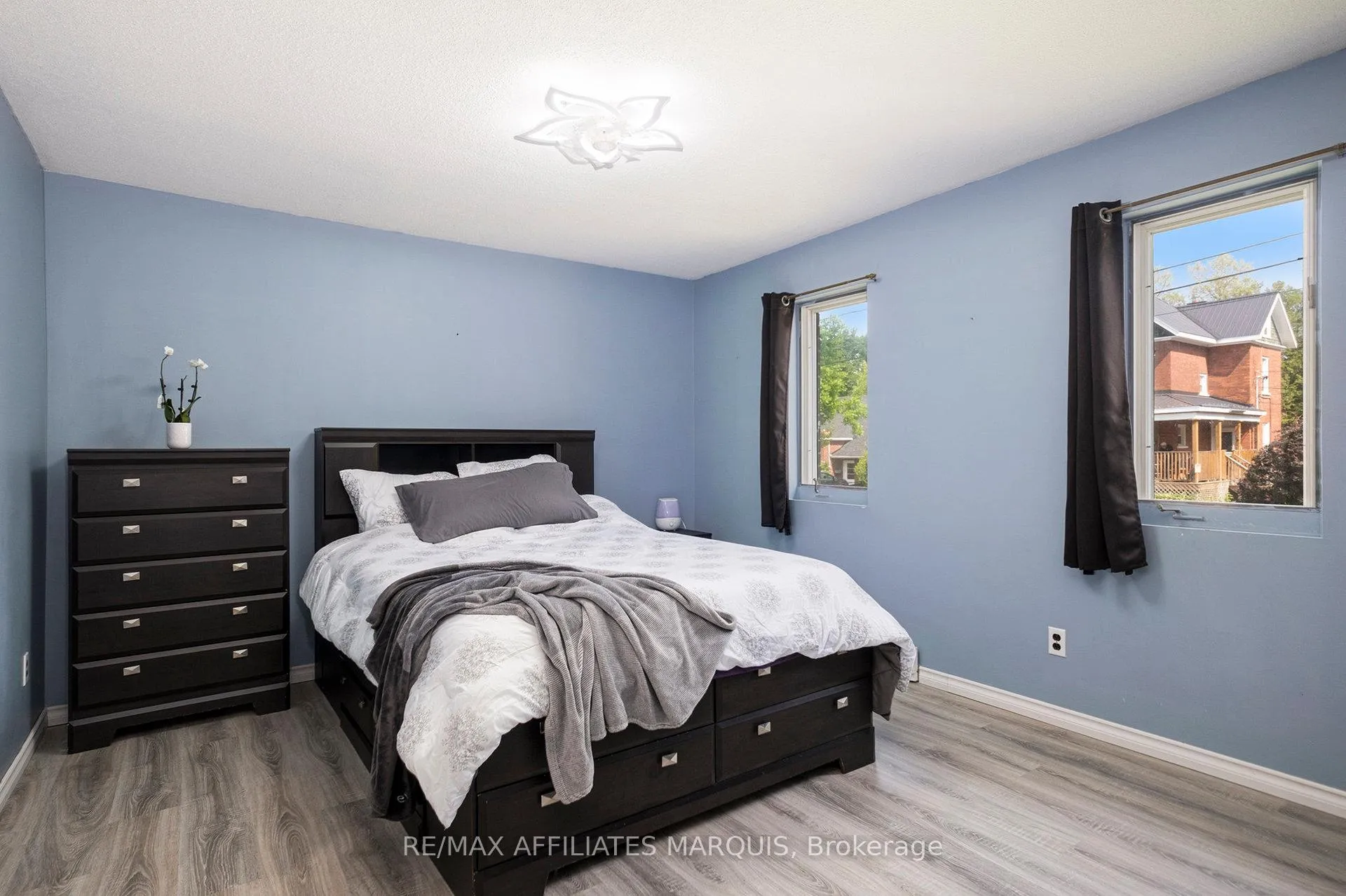 Photo 10 of 47 Gladstone Avenue, Smiths Falls — HOMEH