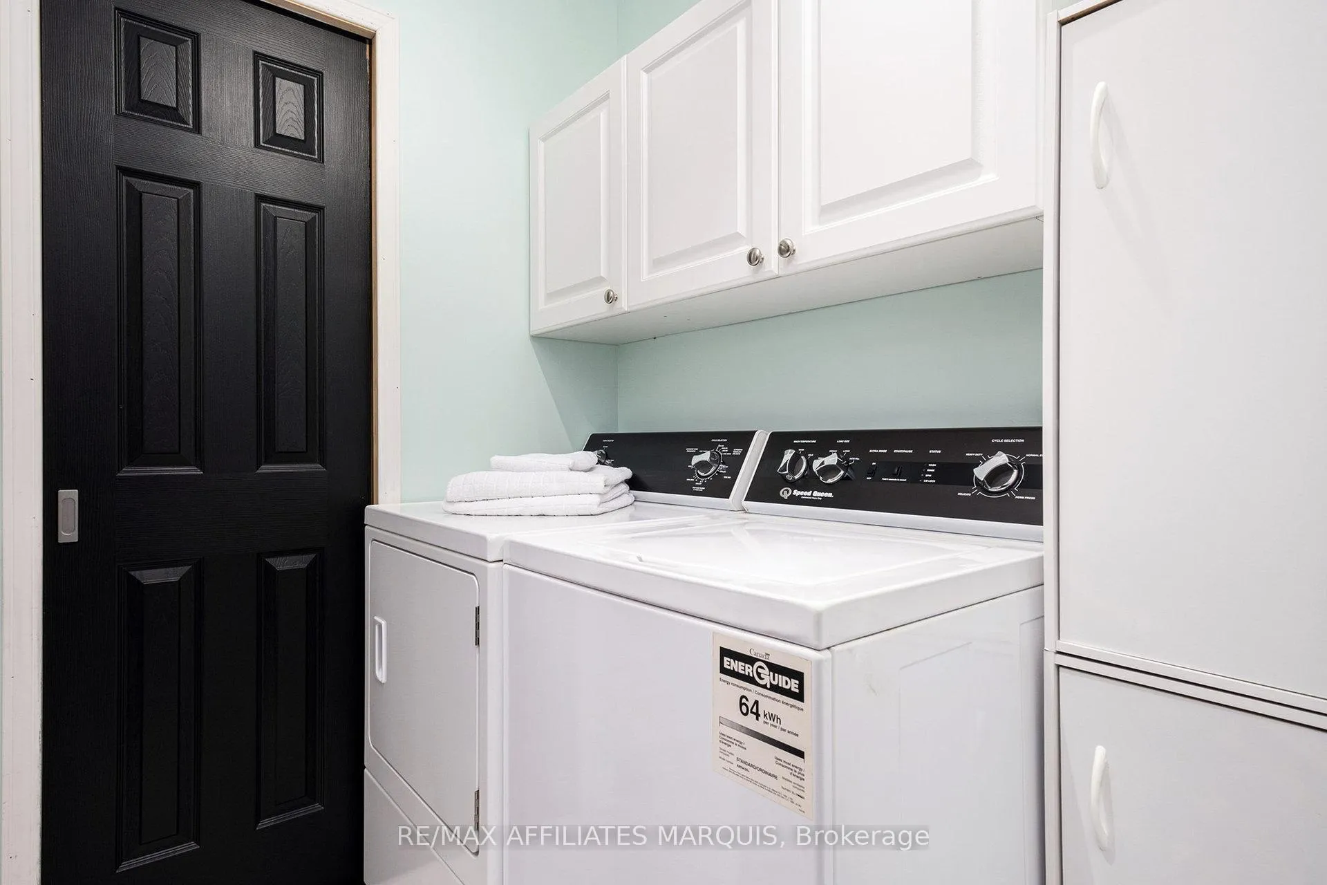 Photo 16 of 47 Gladstone Avenue, Smiths Falls — HOMEH