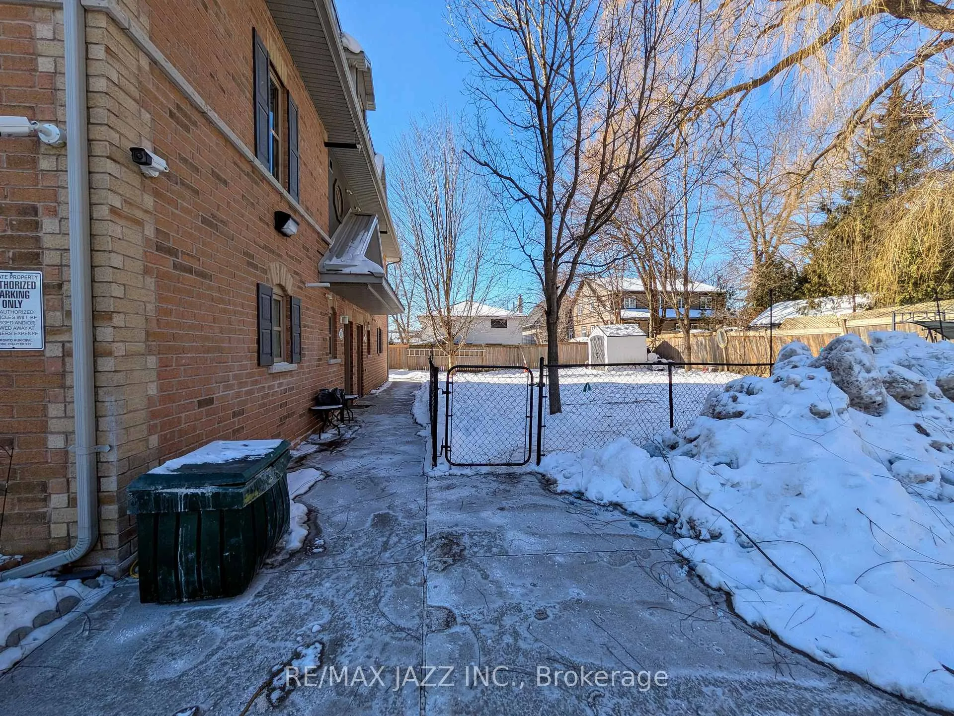 Photo 7 of Unit 103, 762 King Street E, Oshawa, Eastdale — HOMEH