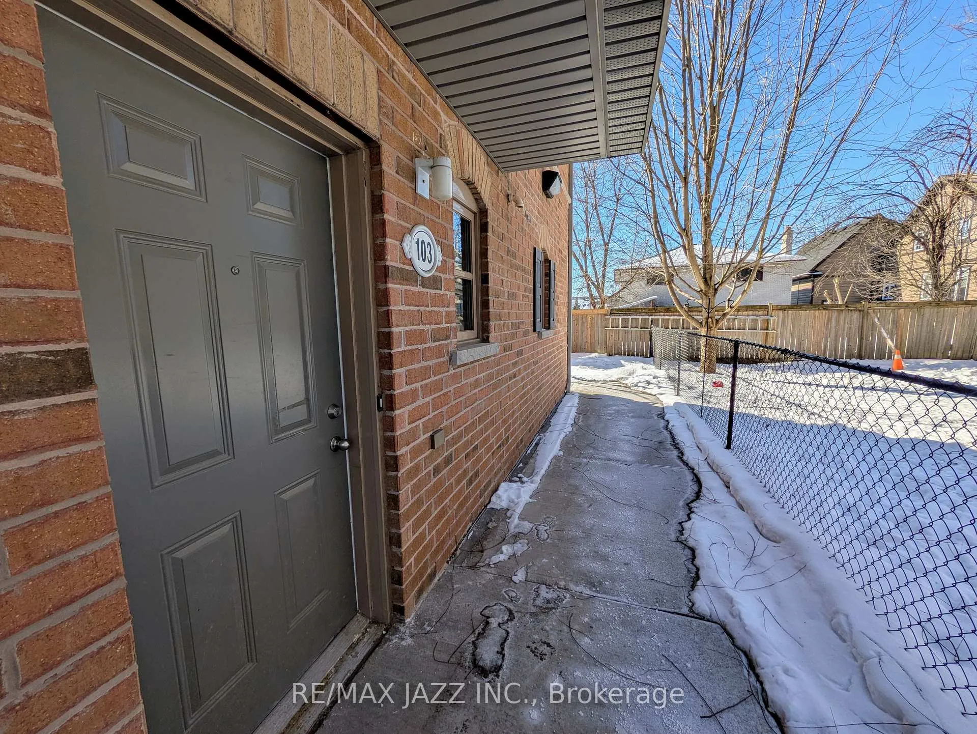 Photo 8 of Unit 103, 762 King Street E, Oshawa, Eastdale — HOMEH
