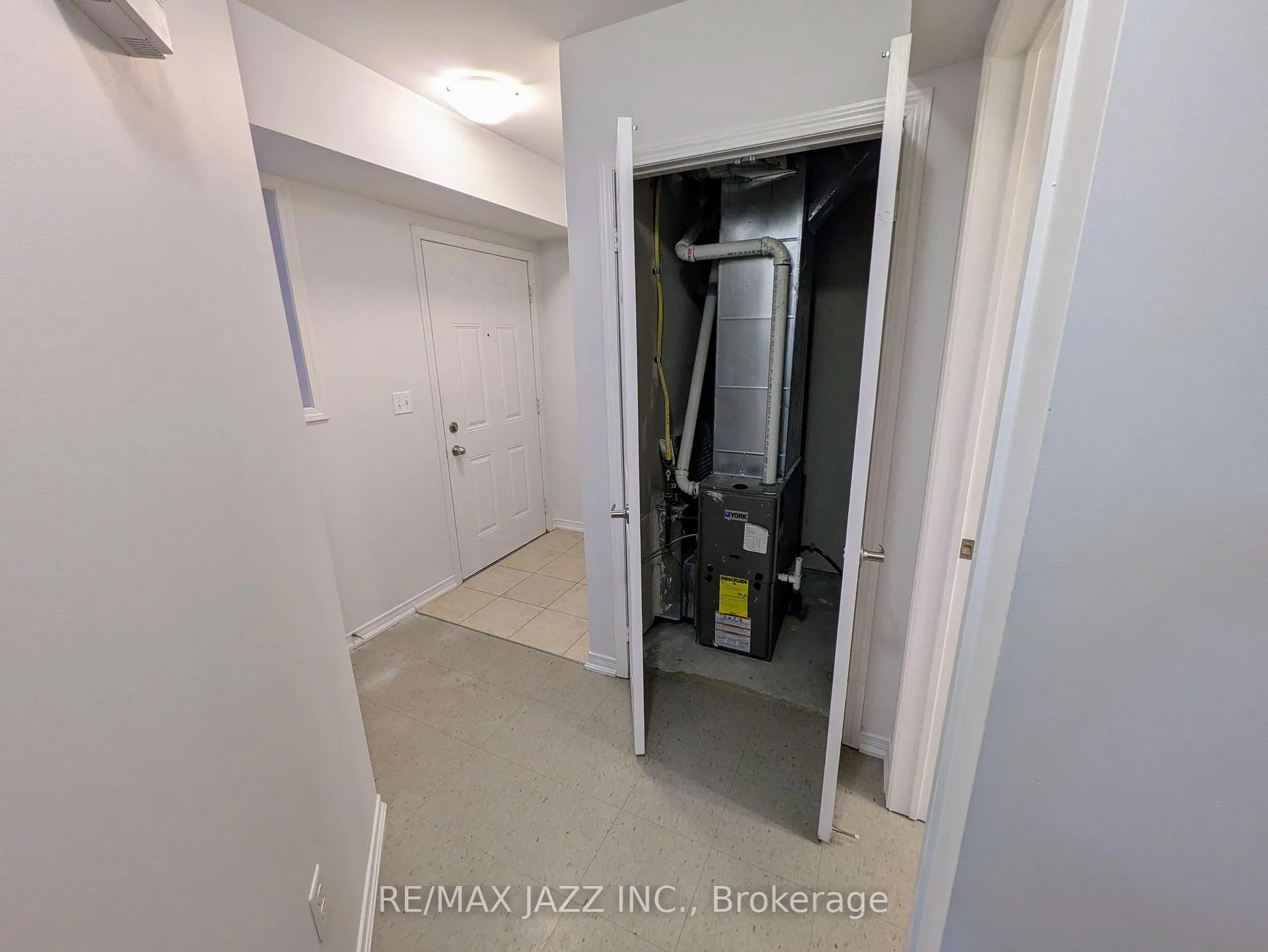 Photo 13 of Unit 103, 762 King Street E, Oshawa, Eastdale — HOMEH