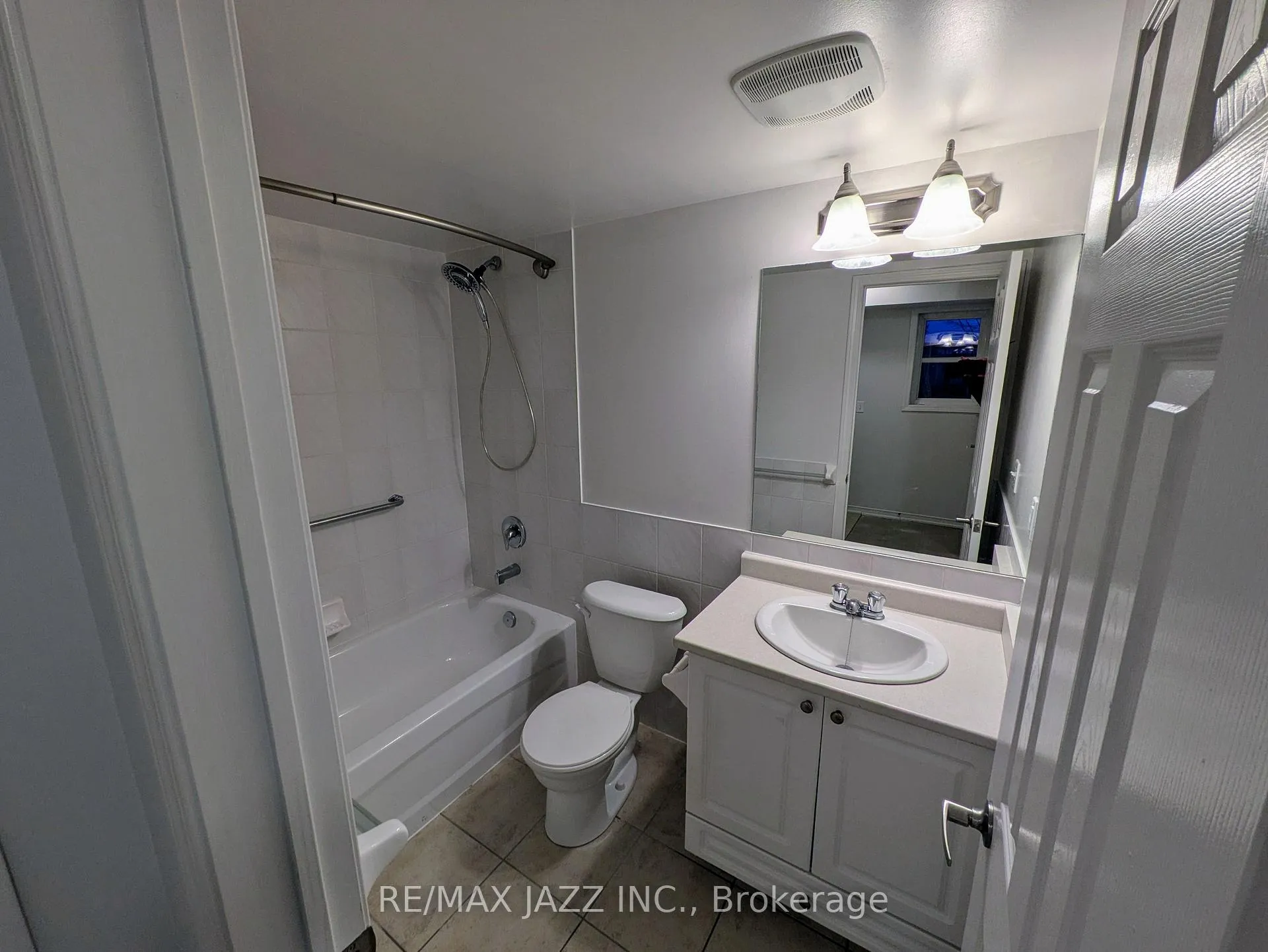 Photo 14 of Unit 103, 762 King Street E, Oshawa, Eastdale — HOMEH