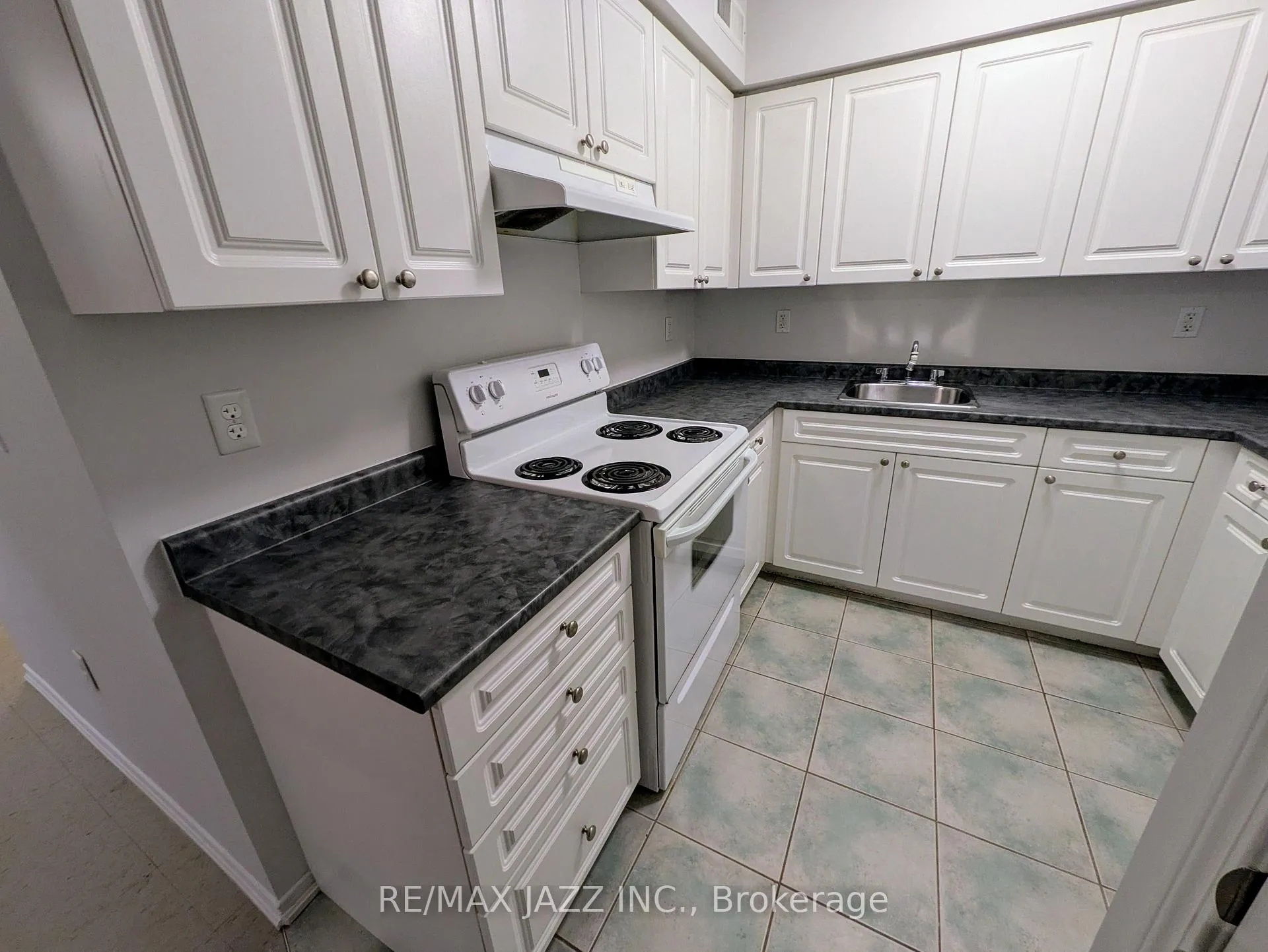 Photo 20 of Unit 103, 762 King Street E, Oshawa, Eastdale — HOMEH