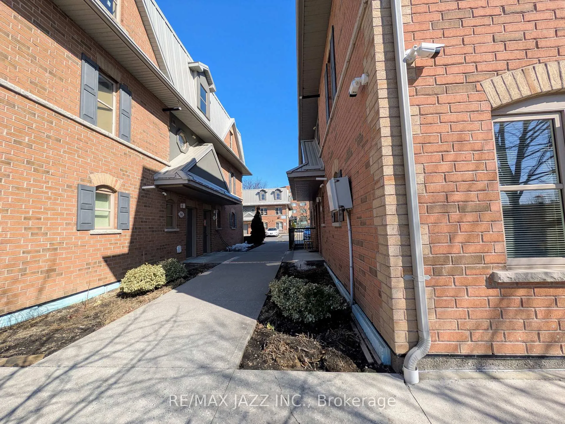 Photo 33 of Unit 103, 762 King Street E, Oshawa, Eastdale — HOMEH