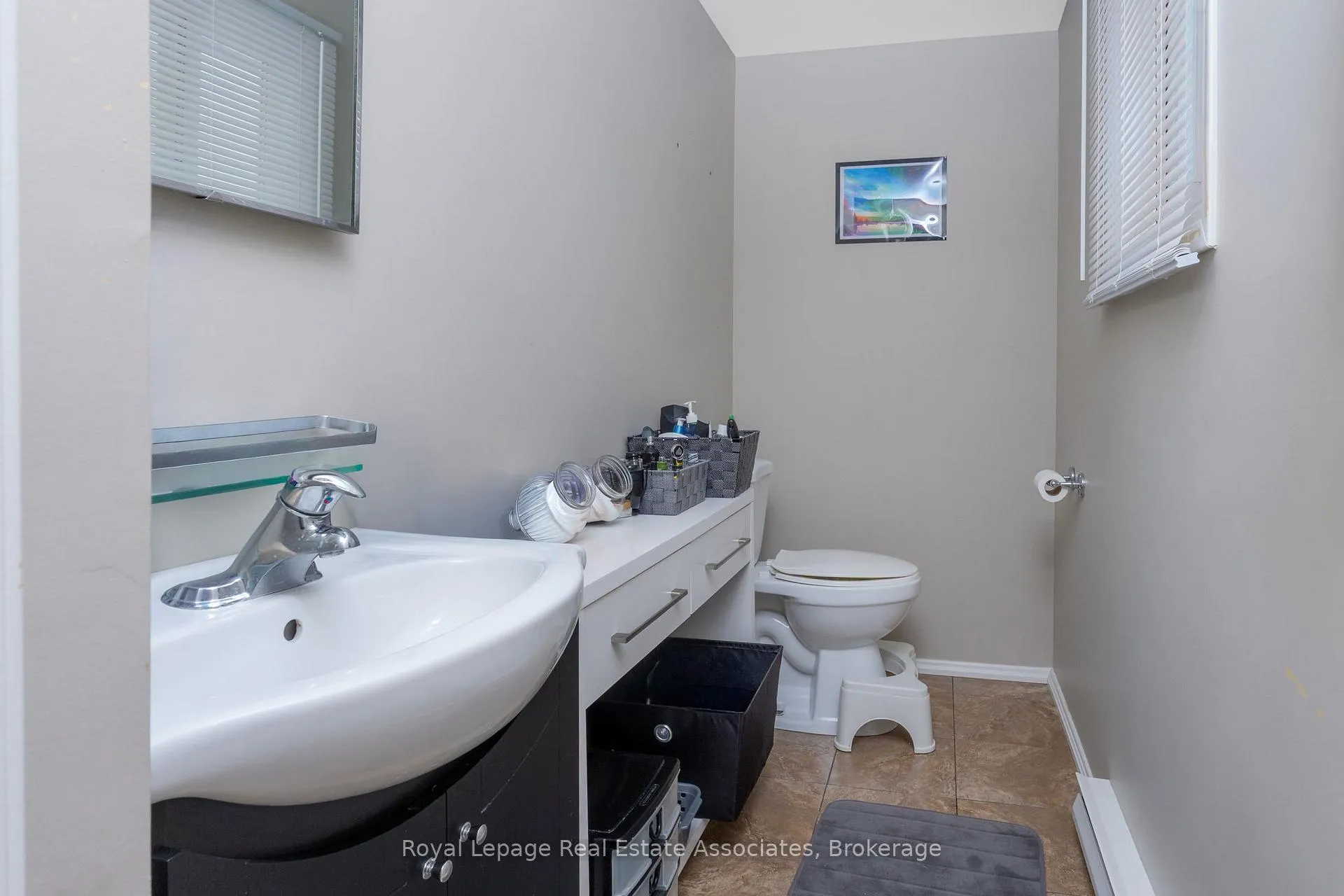 Photo 18 of 20 Kingham Road, Halton Hills, Acton — HOMEH