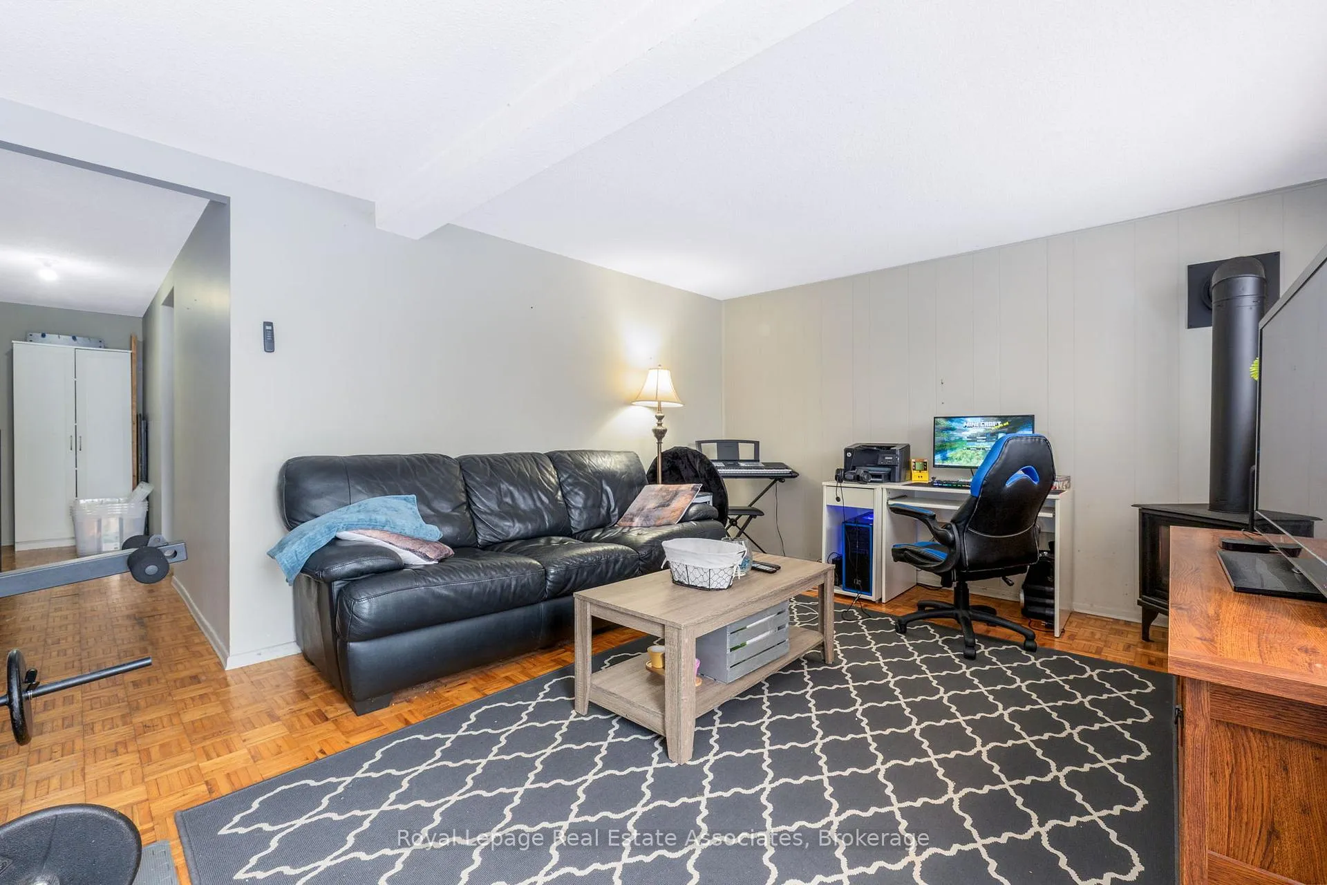 Photo 20 of 20 Kingham Road, Halton Hills, Acton — HOMEH