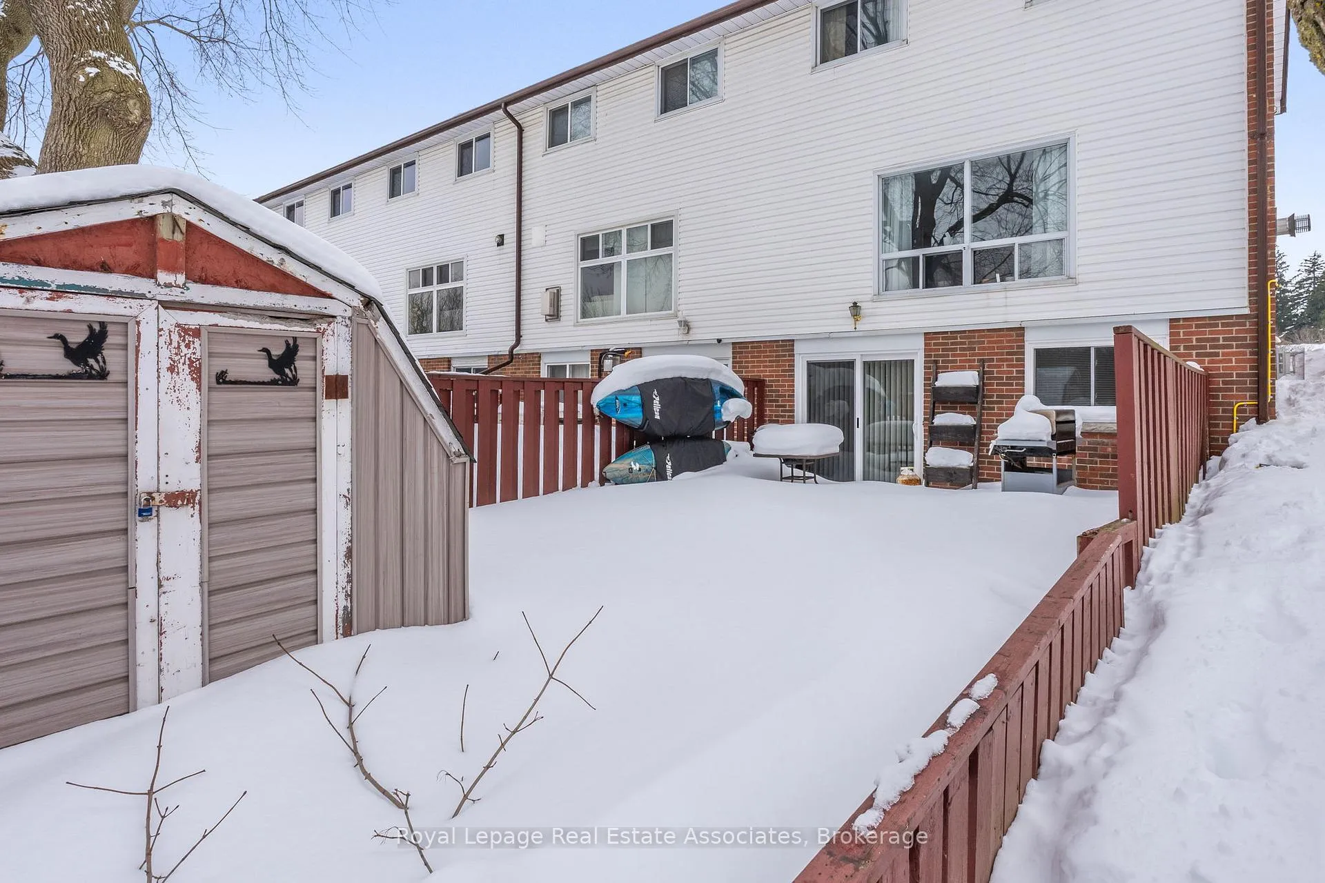 Photo 27 of 20 Kingham Road, Halton Hills, Acton — HOMEH