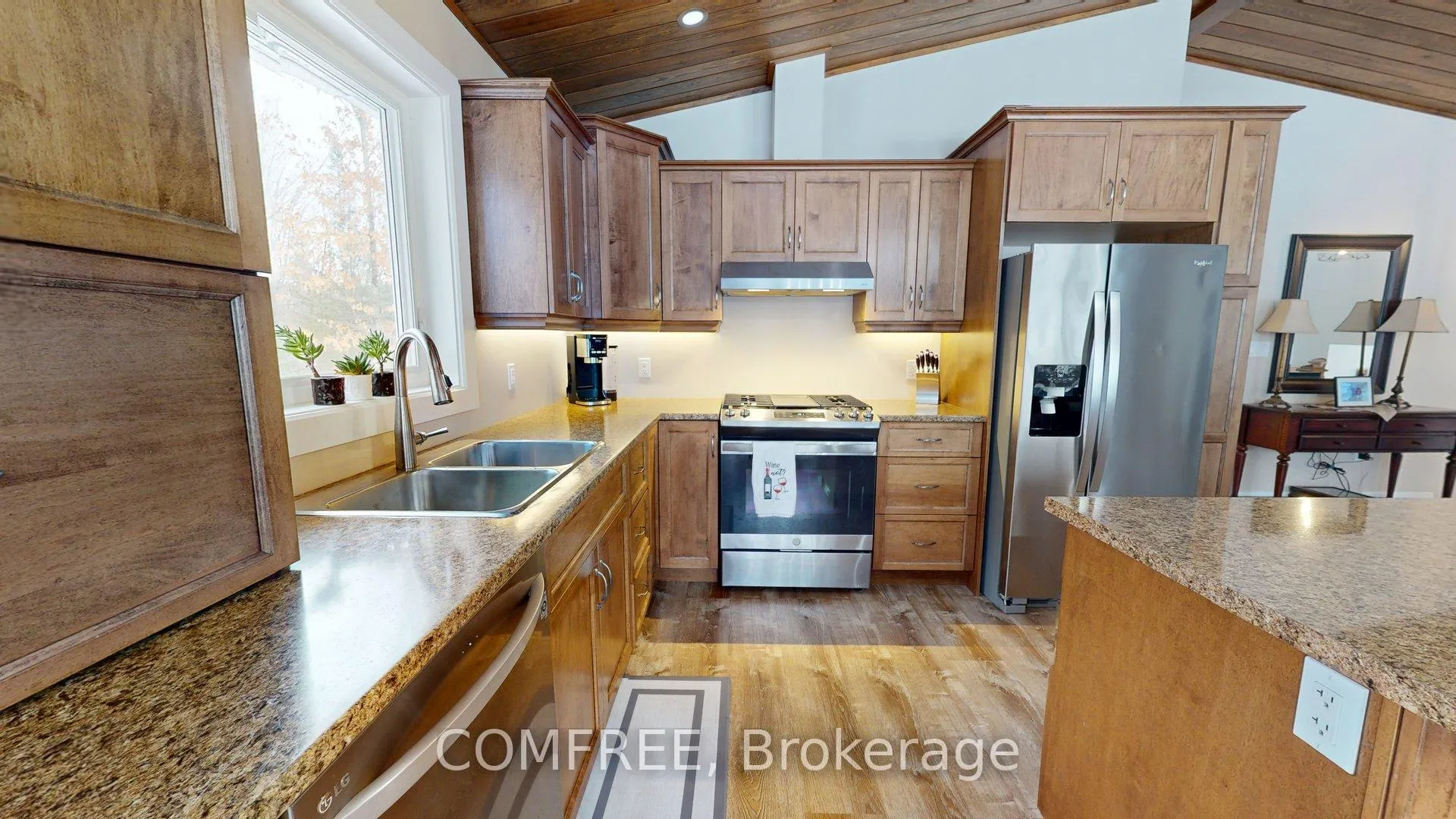 Photo 7 of 939 Burnstown Road, McNab/Braeside, Mcnab/Braeside Twps — HOMEH