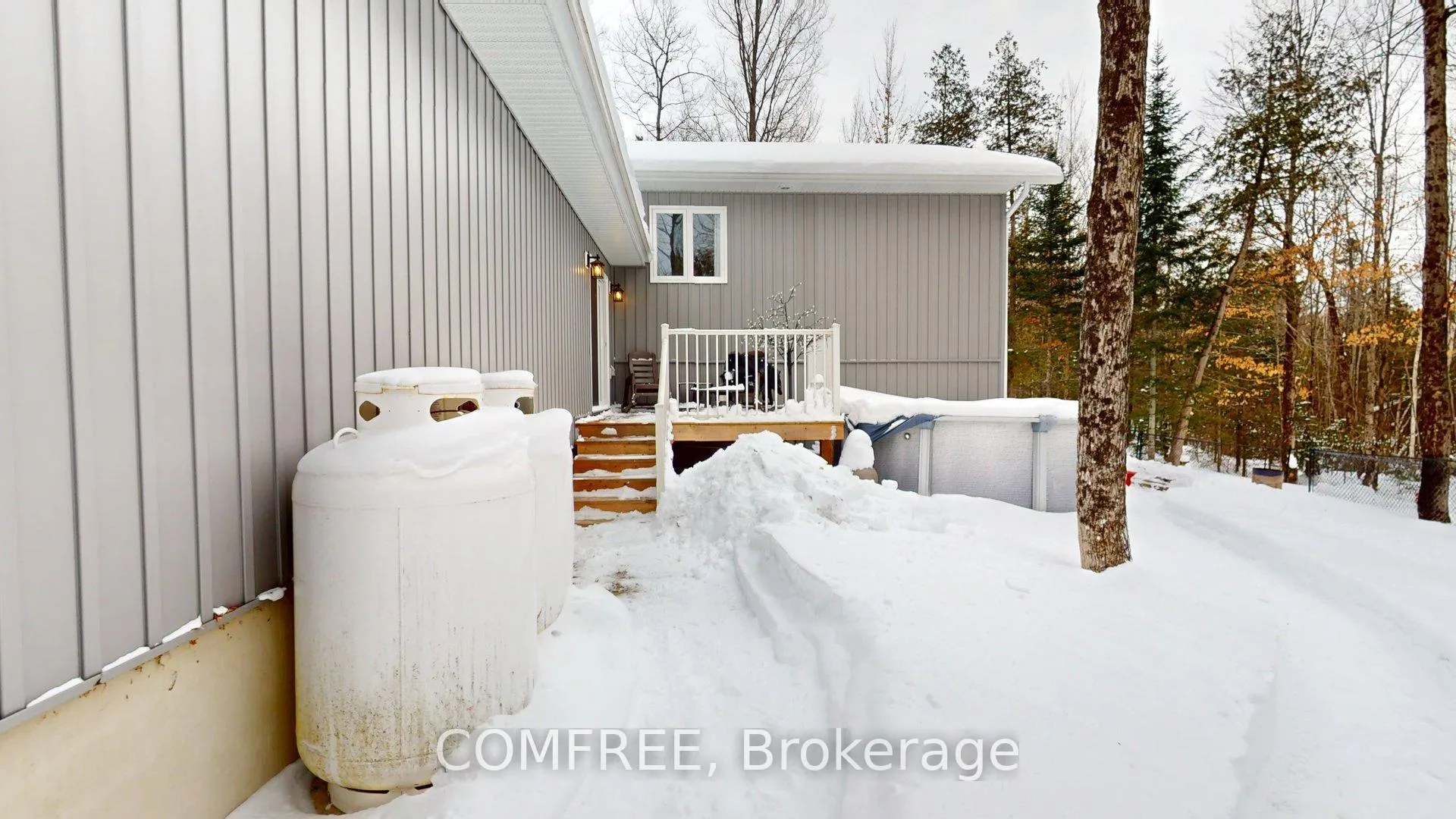Photo 26 of 939 Burnstown Road, McNab/Braeside, Mcnab/Braeside Twps — HOMEH